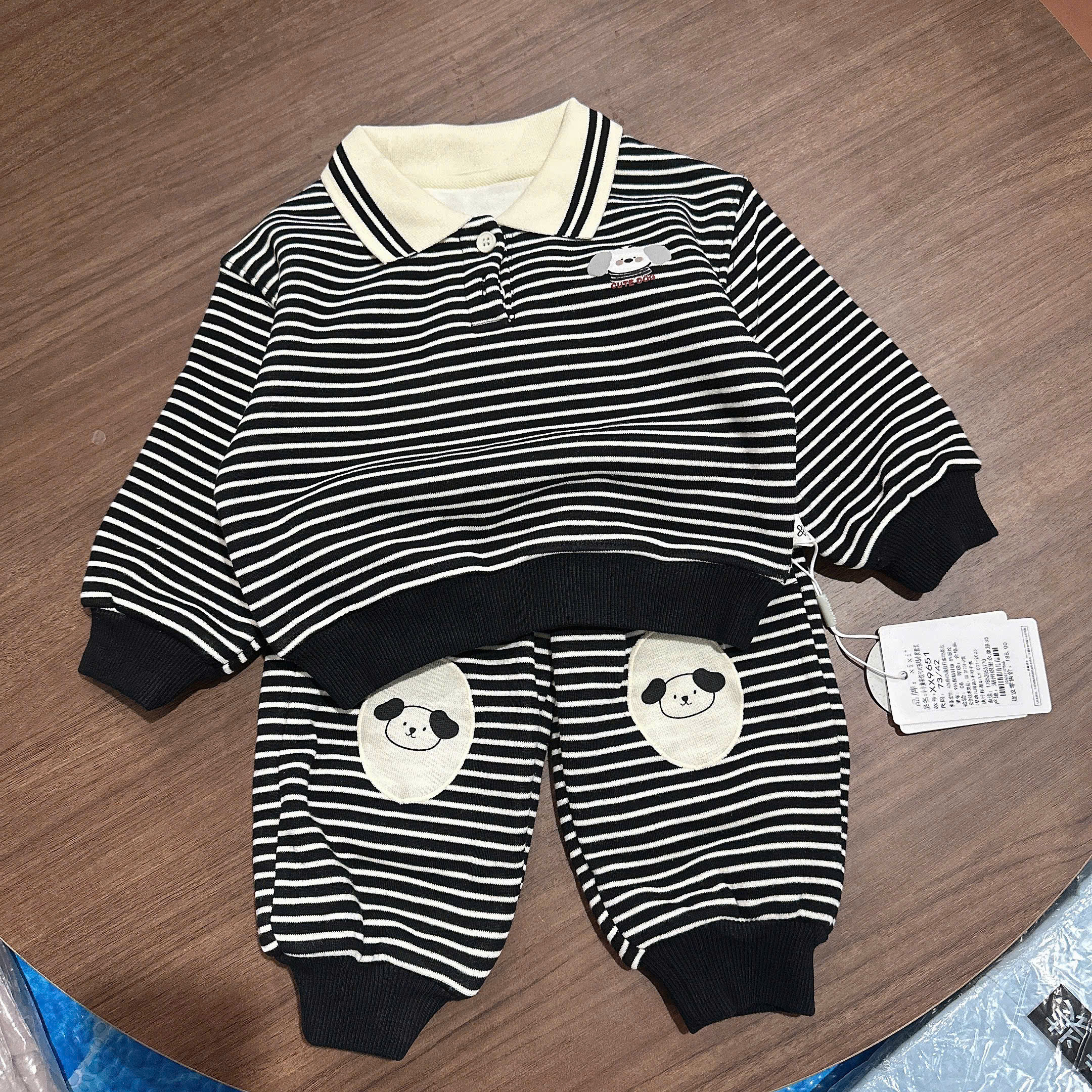 Bộ nỉ kẻ cute XX9651