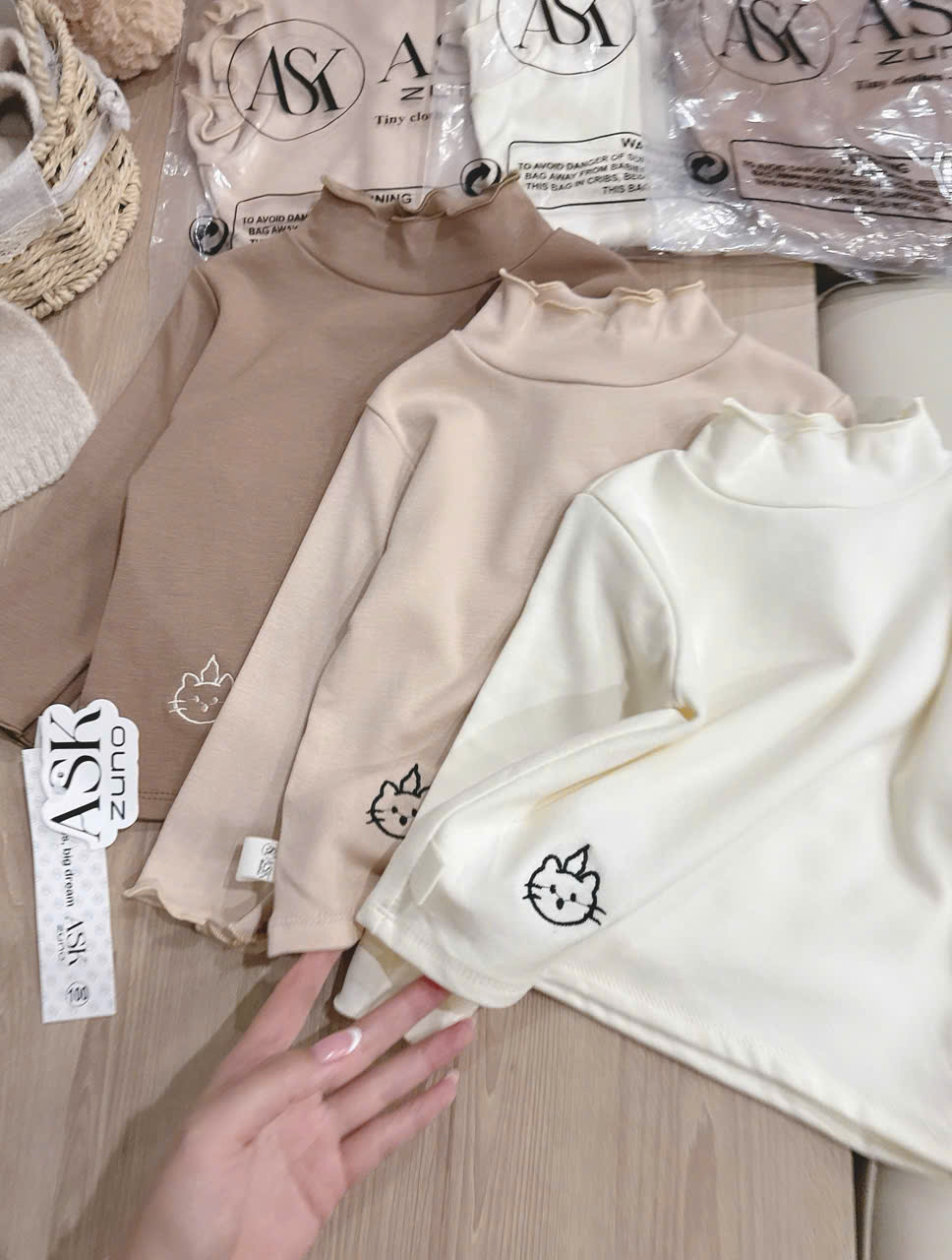 CB37-SET 3 ÁO GIỮ NHIỆT ZIP LÔNG THÊU MÈO