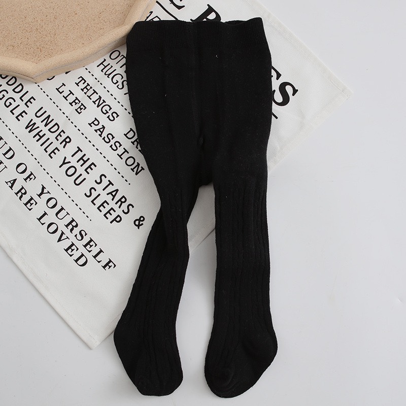 QUẦN TẤT LEN LIỀN BÀN HOT BÉ