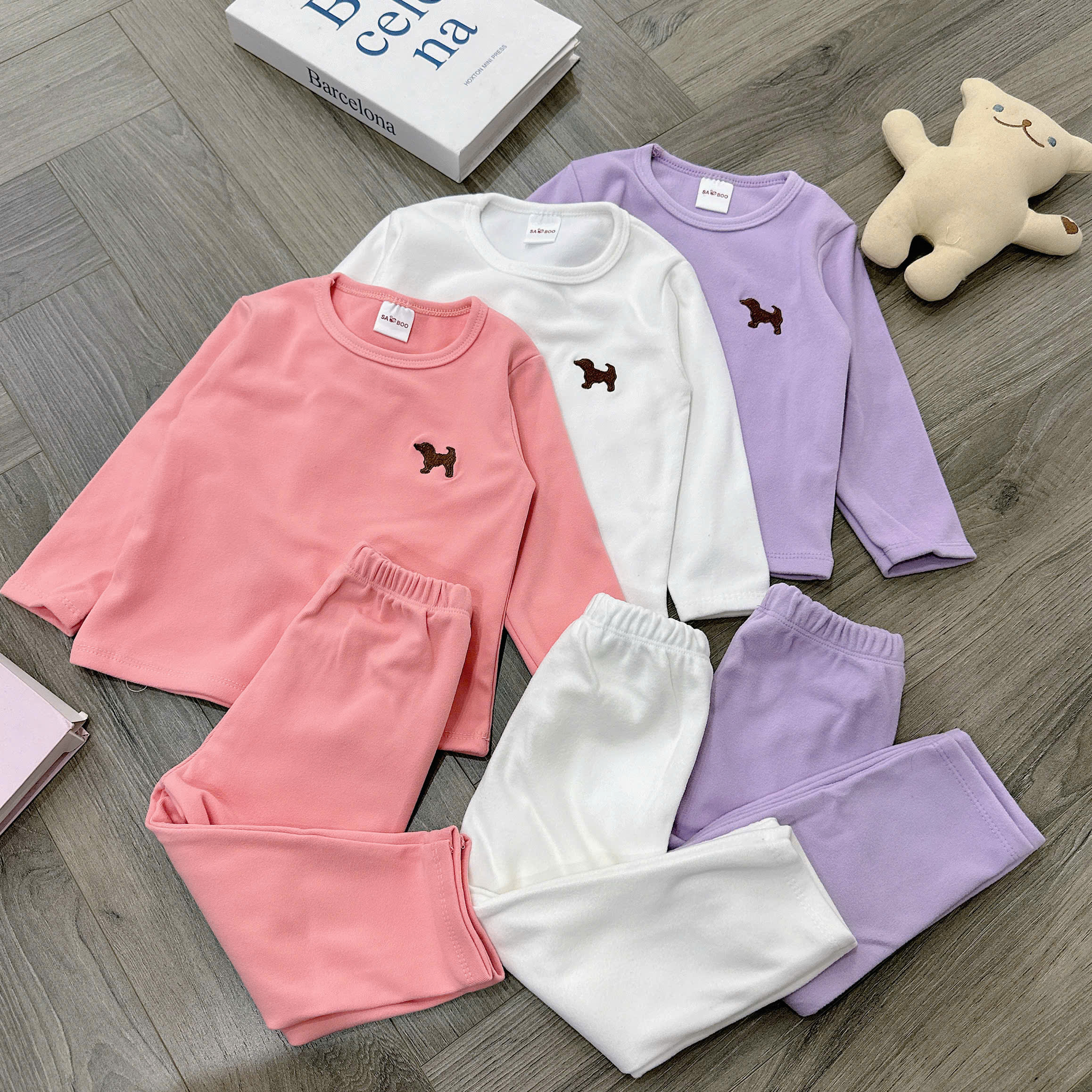 SB56- SET 3B GIỮ NHIỆT THÊU CÚN BÉ GÁI