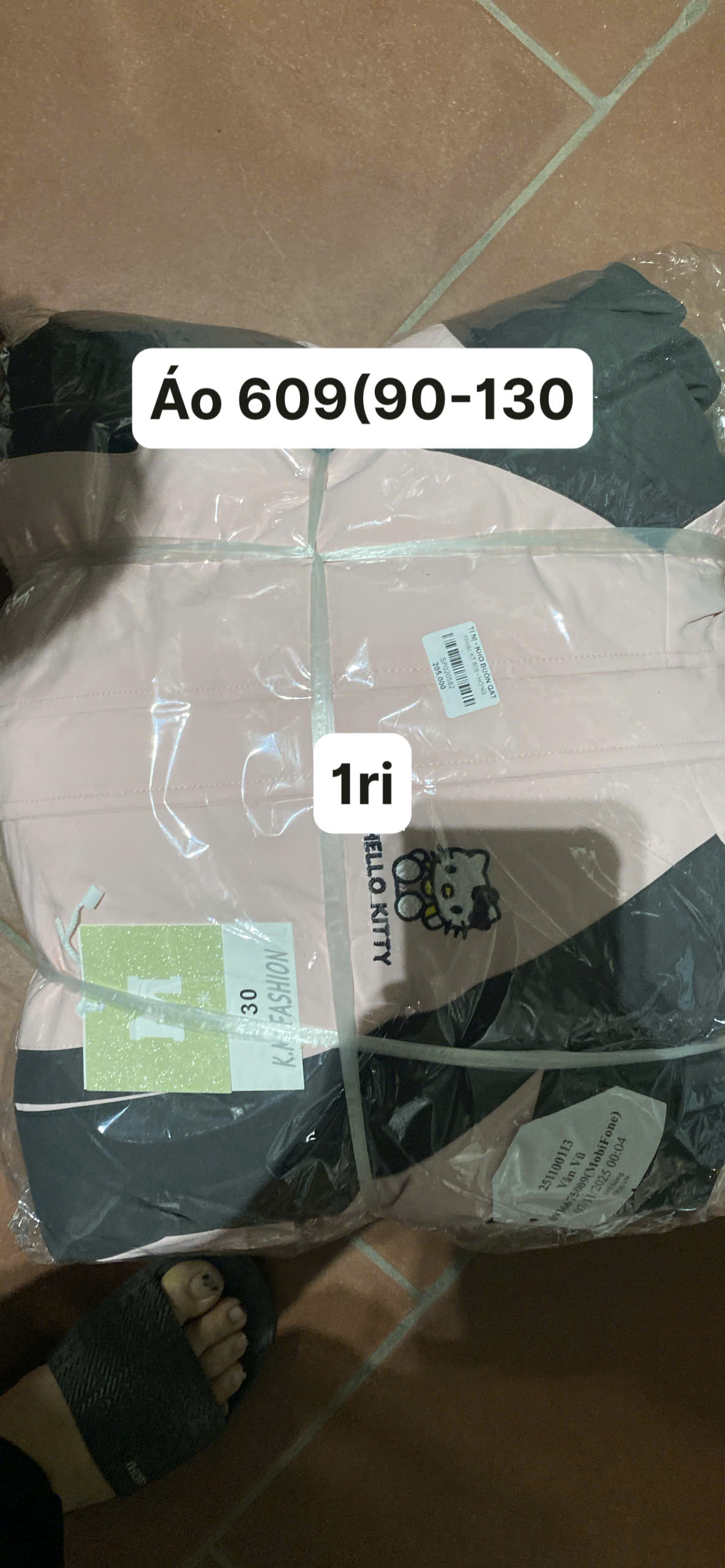 áo khoác phao hồng mèo kitty 609