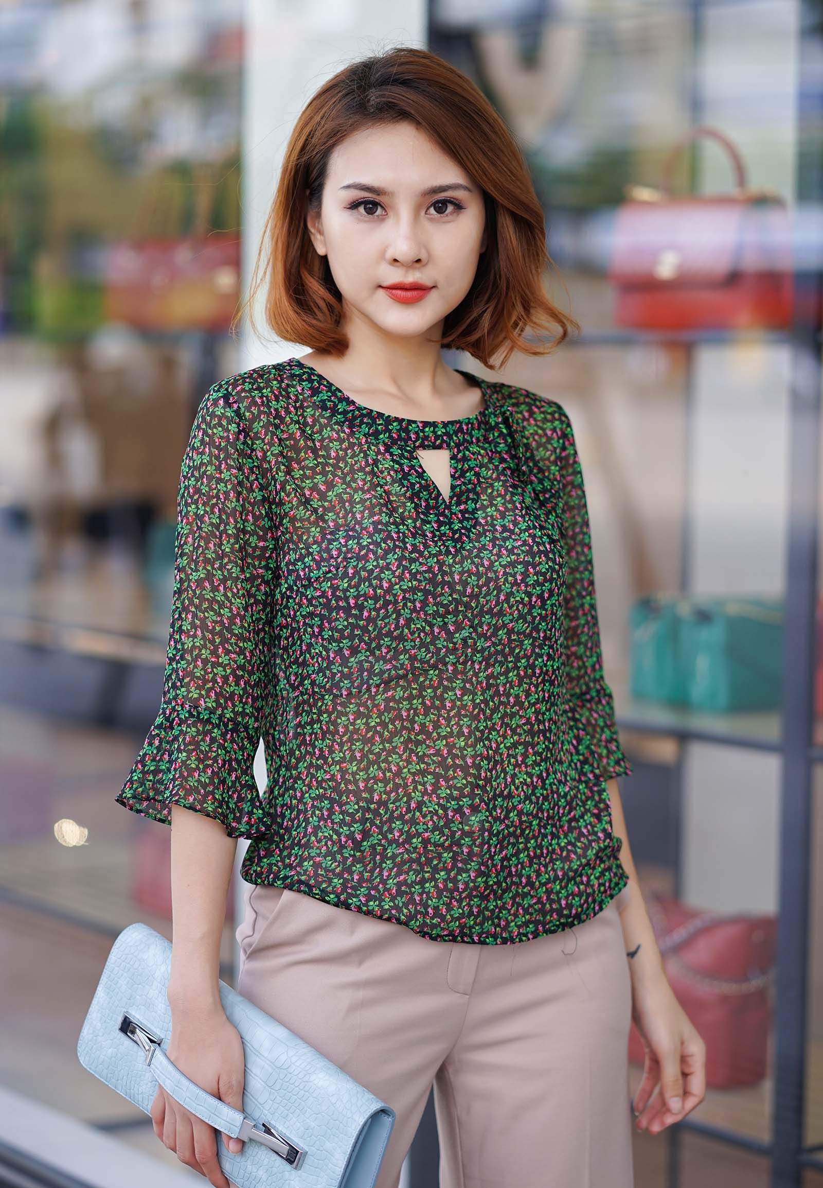 ÁO VOAL NƠ CỔ TAY LOE-LA00475