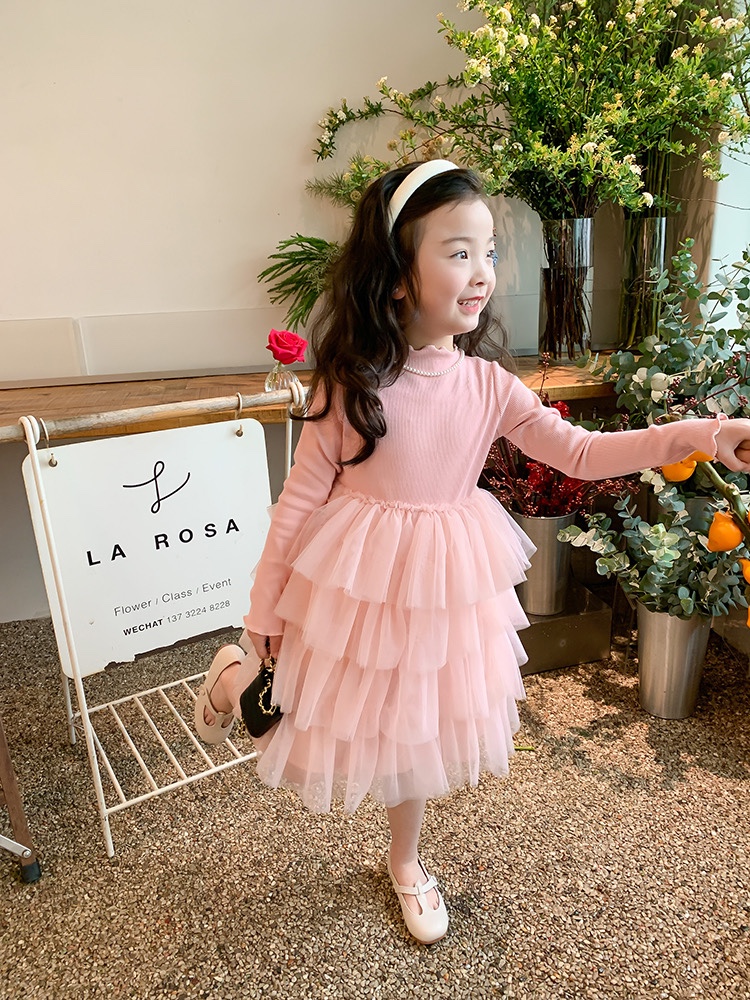 Tiệm nhà Mộc - Set bộ váy len thuỷ thủ cho bé gái siêu... | Facebook