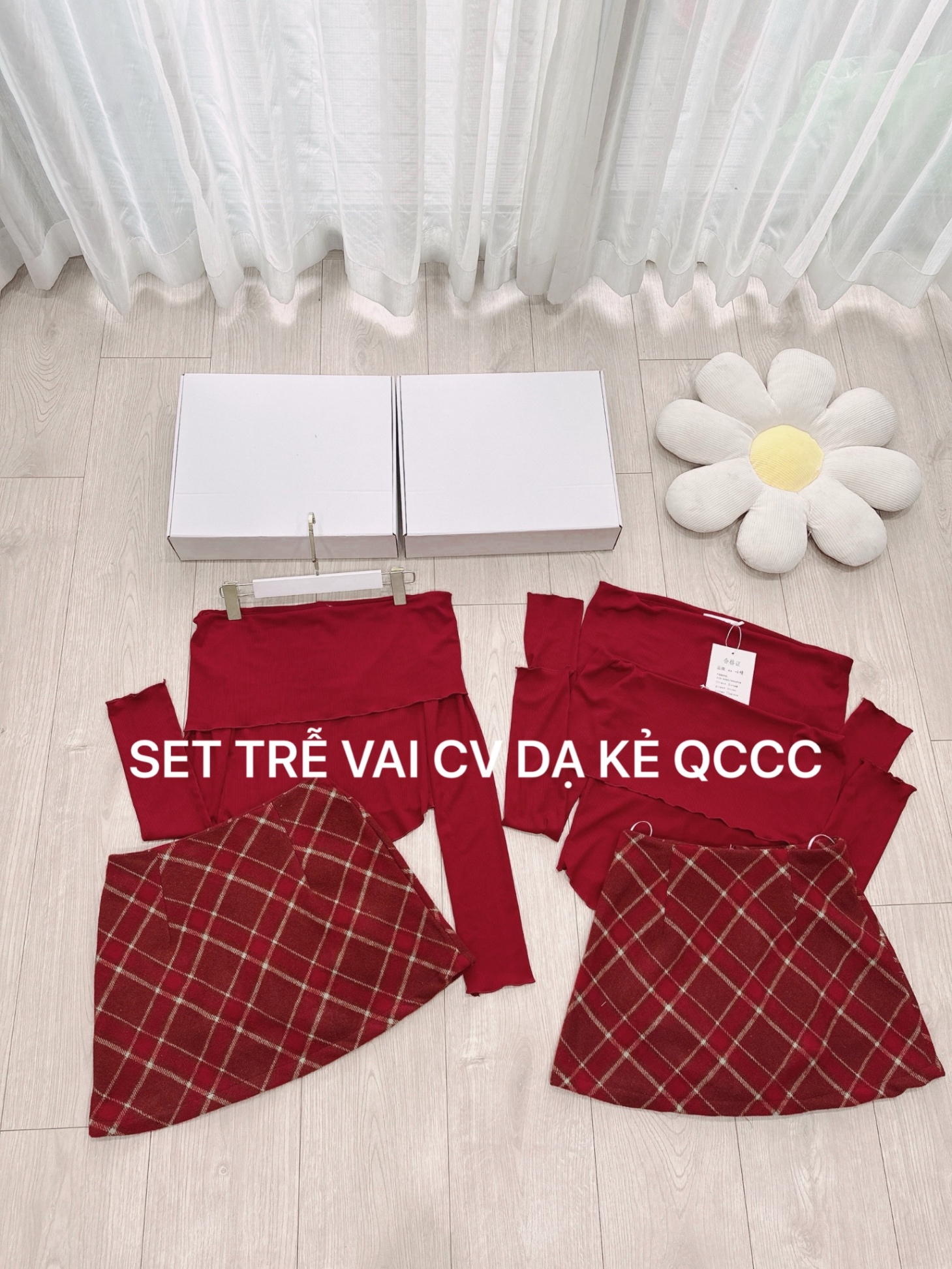 YB1102 Set bộ váy dạ dày yếm + áo len dệt kim cổ lọ - yishop.com.vn