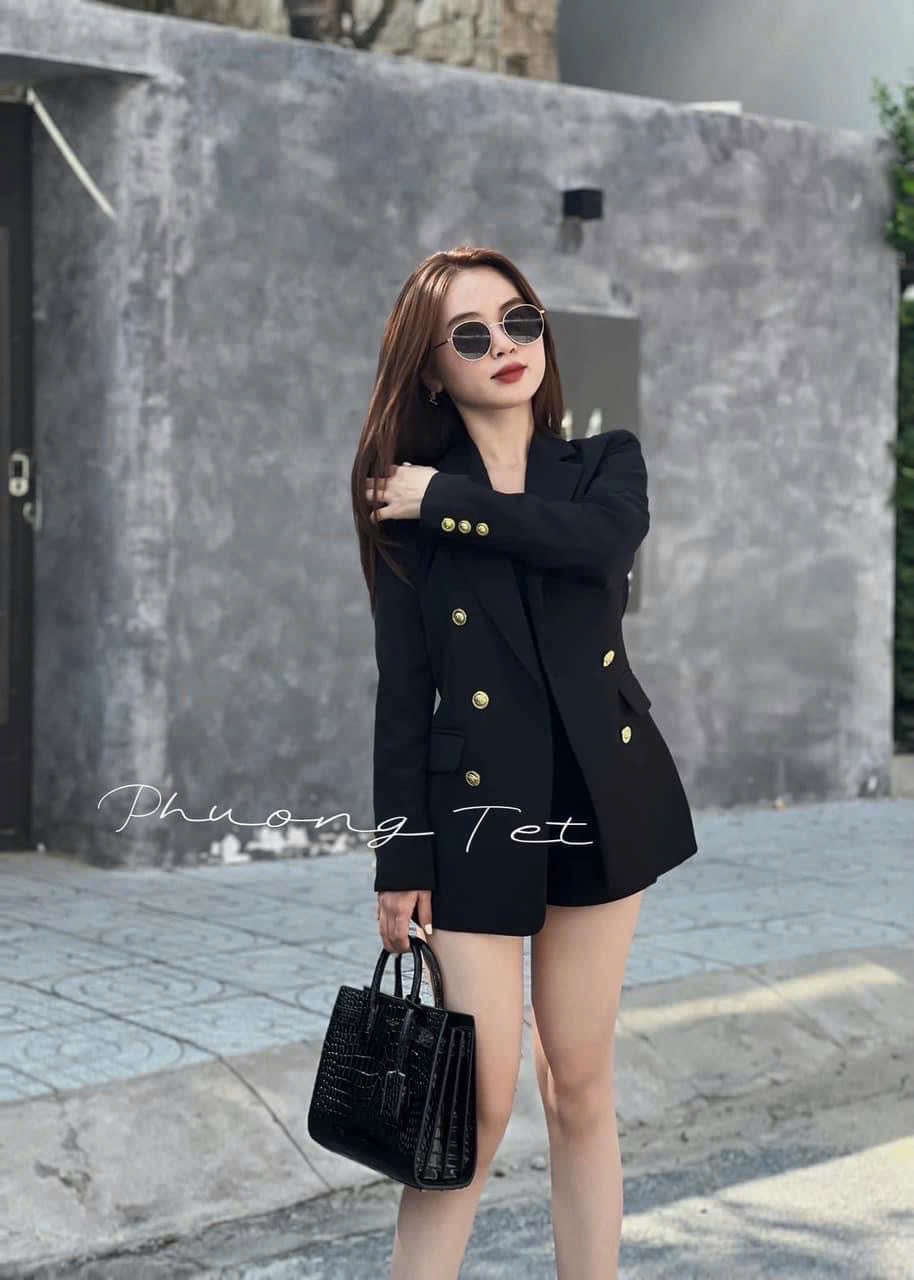 ÁO BLAZER CÚC ĐỒNG MÀU ĐEN