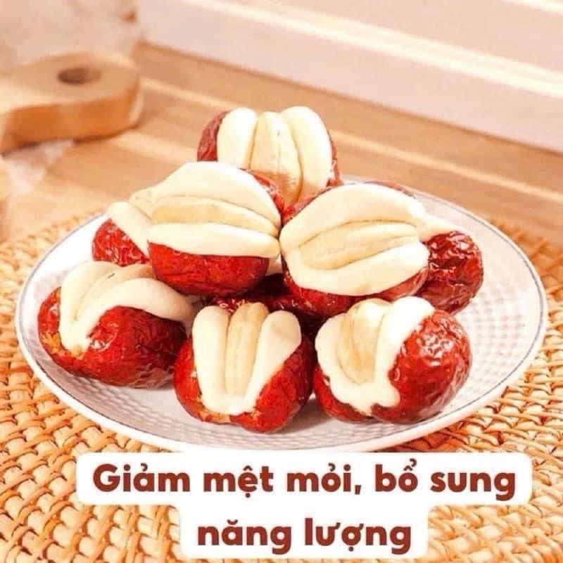 TÁO ĐỎ KẸP SỮA LẠC ĐÀ