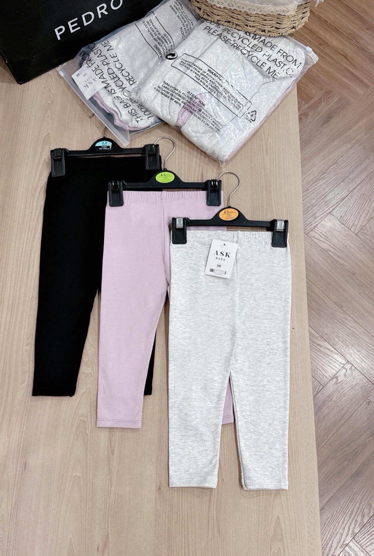 SÉT 3 QUẦN LEGGING ĐEN TÍM XÁM