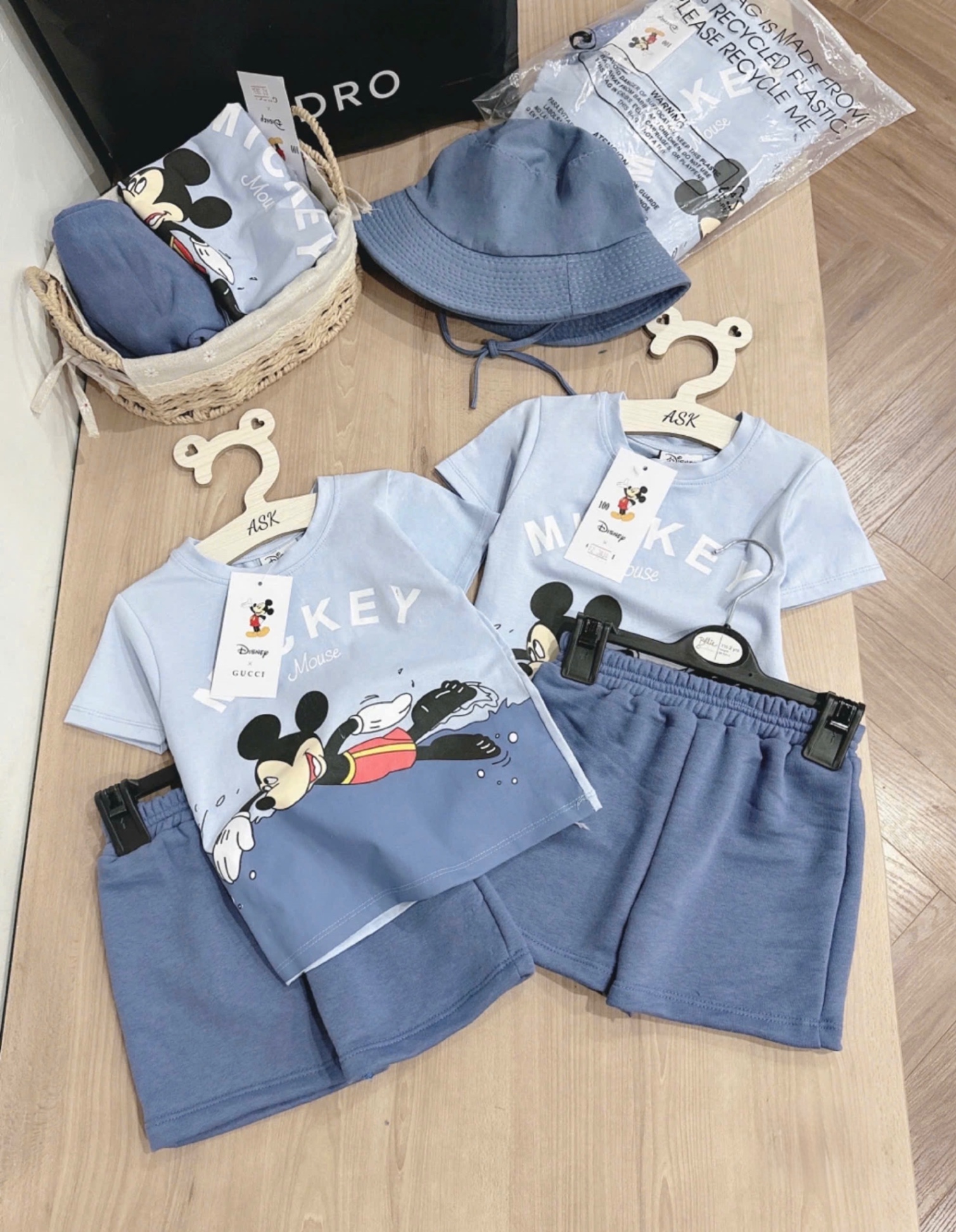 BỘ ĐÙI MICKY XANH KÈM MŨ BT