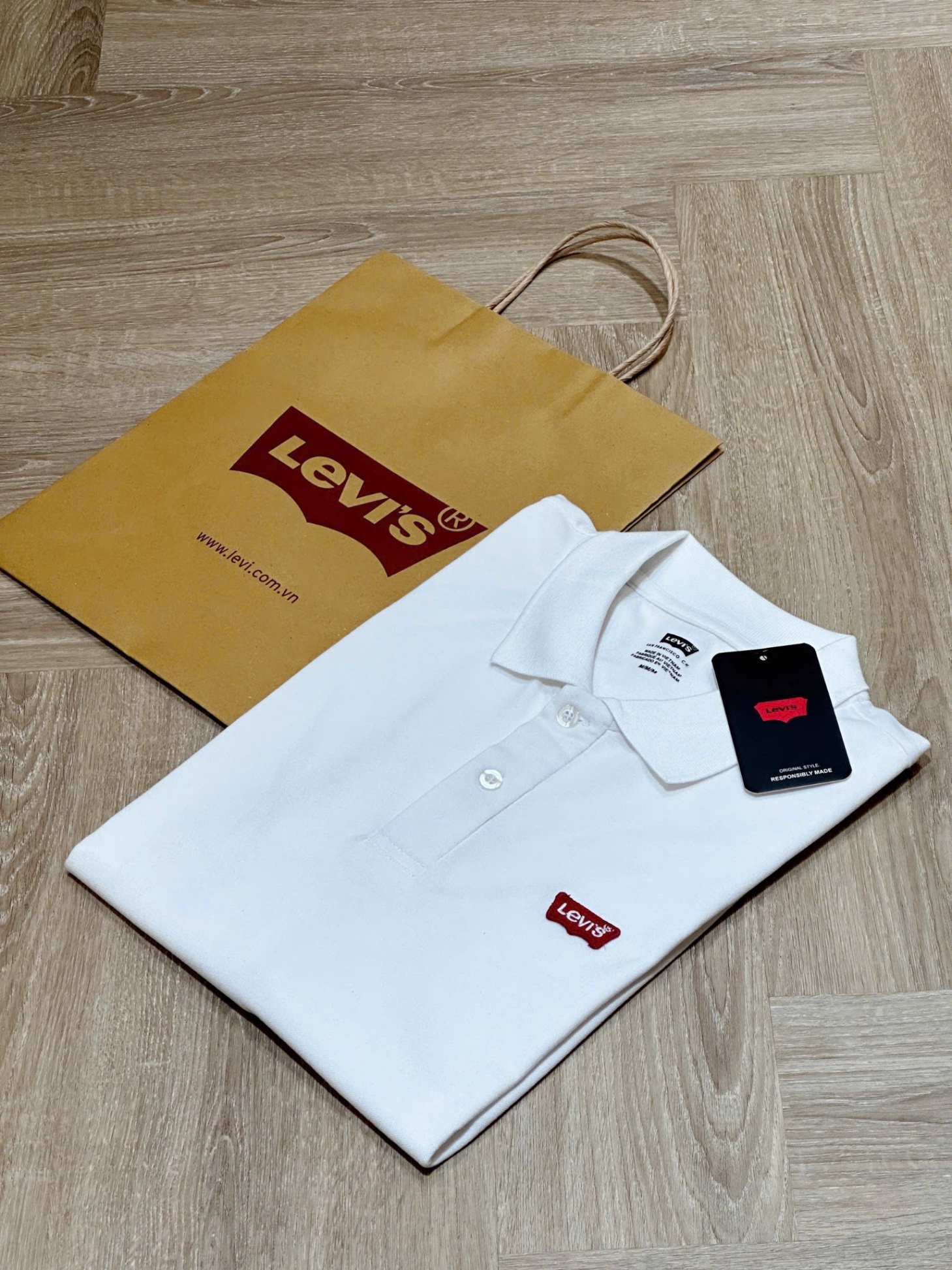 ÁO POLO CỘC LEVI HÀNG LIKE AUHT XUẤT