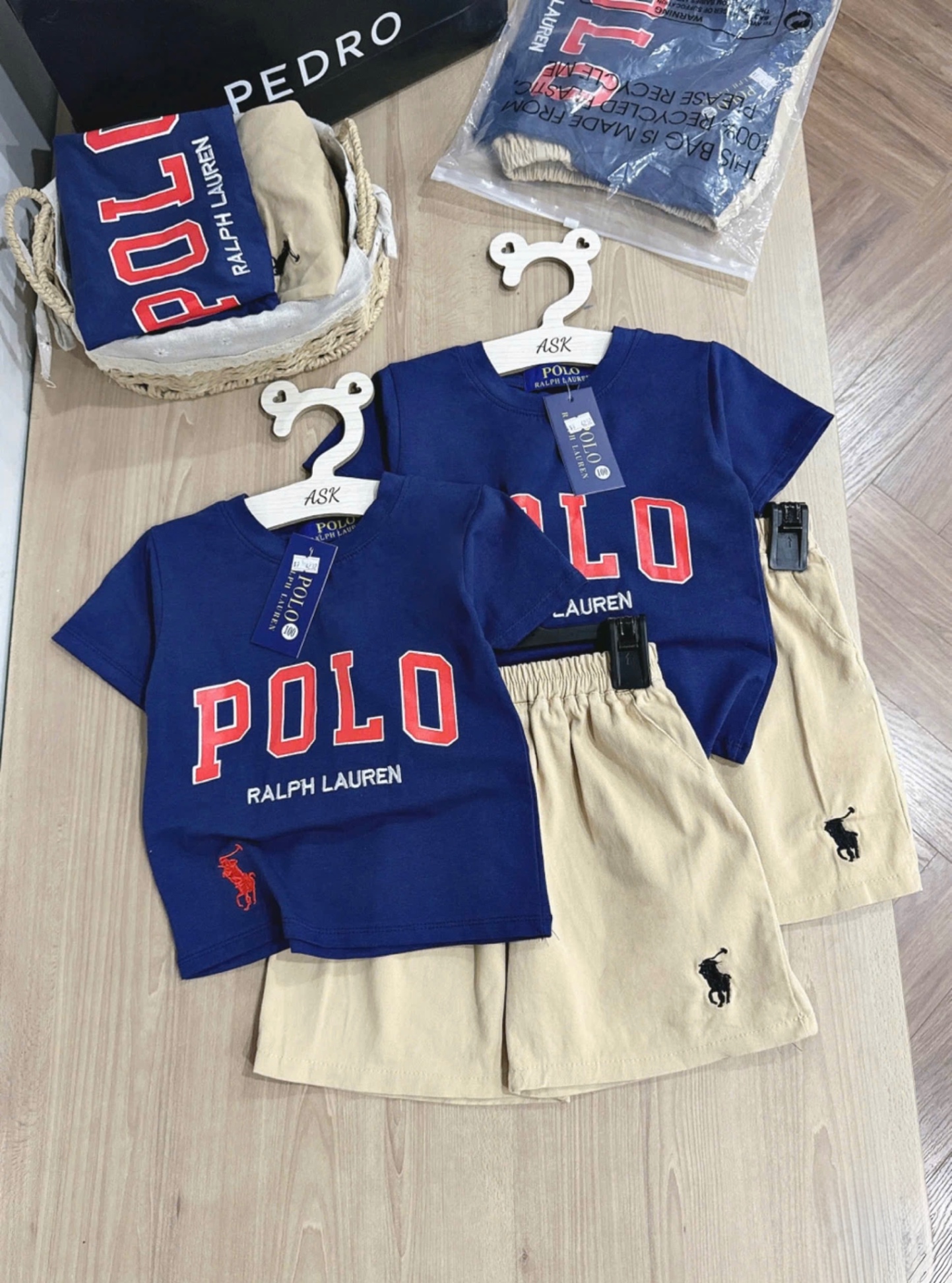 BỘ ĐÙI POLO THAN QUẦN BE THÊU NGỰA