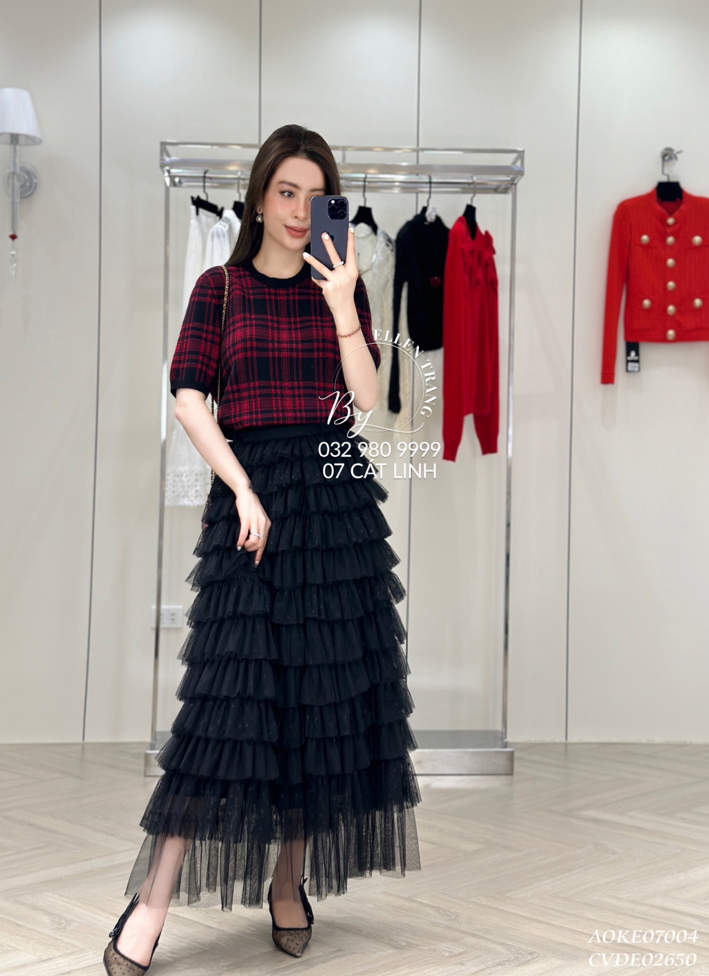 Sendo - Set đầm xòe áo đỏ váy đen giá 215.000 đồng. Mua ngay tại  http://bit.ly/NguHyJ | Facebook