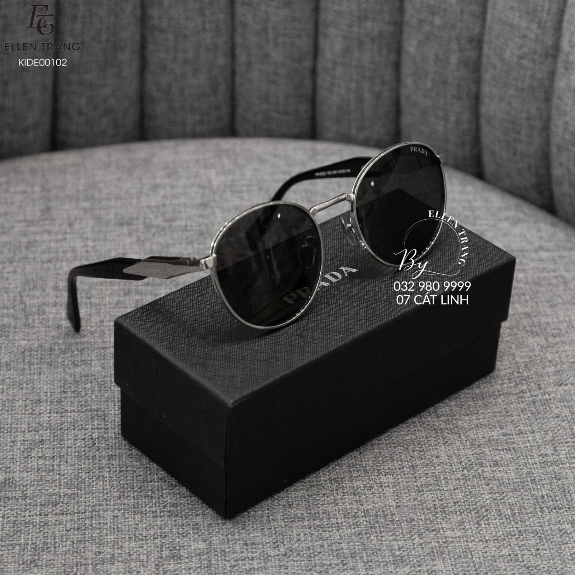 KÍNH ĐEN GỌNG BẠC PRADA