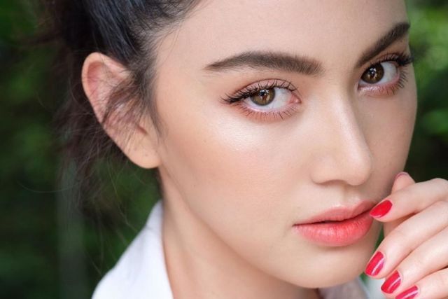 Makeup tone Thái là một trong những bí quyết làm đẹp của cô gái xứ Chùa vàng