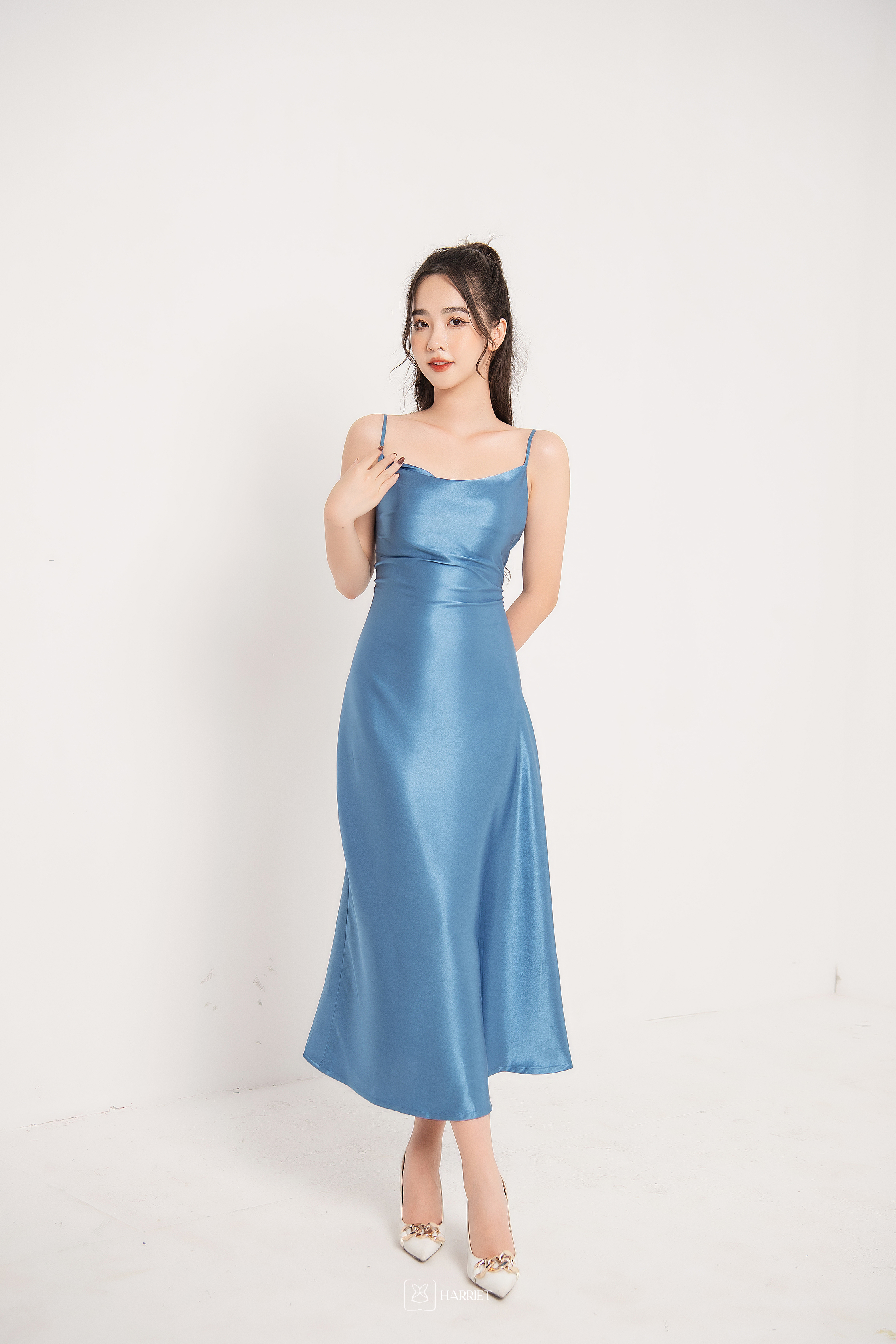 LYZA - Đầm Satin Trắng Cổ Đổ | Shopee Việt Nam