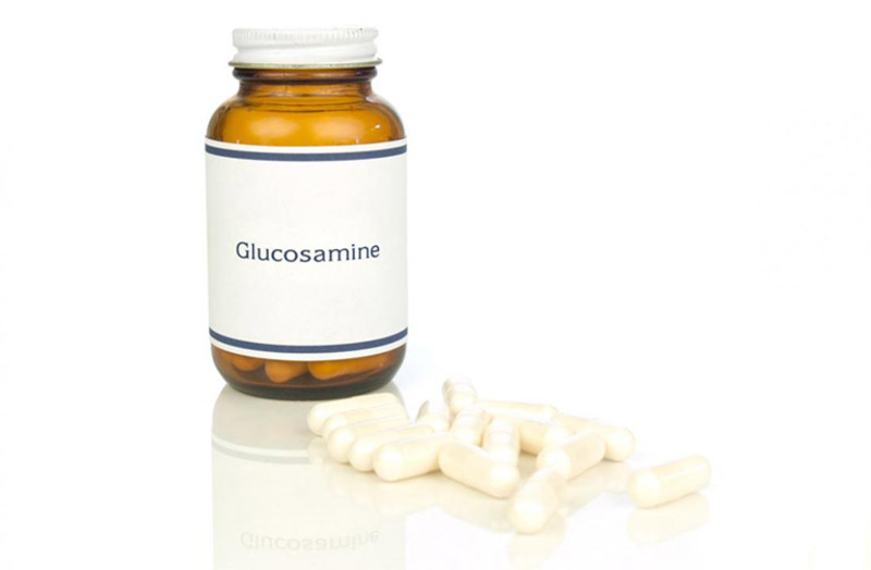 Uống glucosamine vào thời điểm nào trong ngày