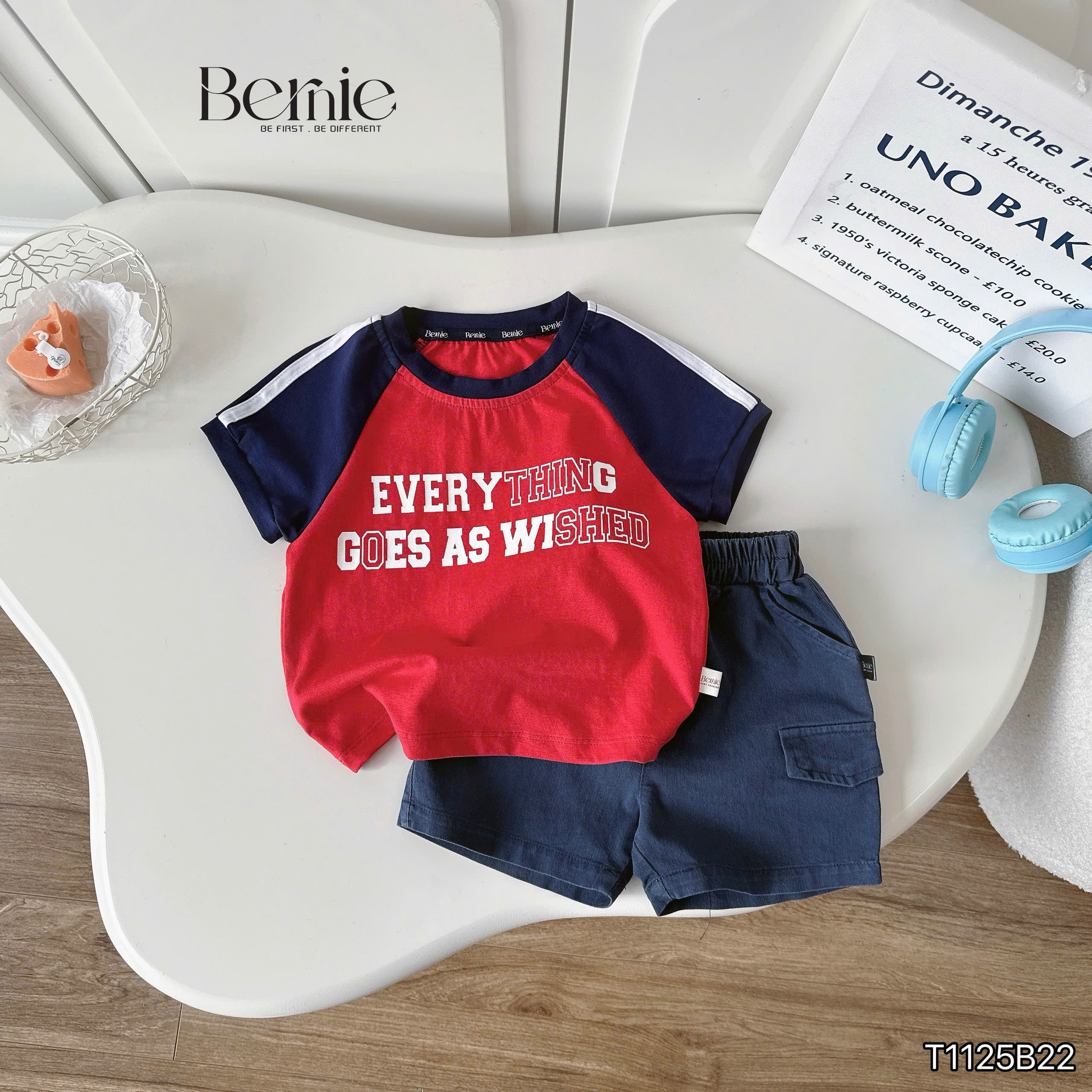 Bộ thể thao phối màu cho bé Bernie
