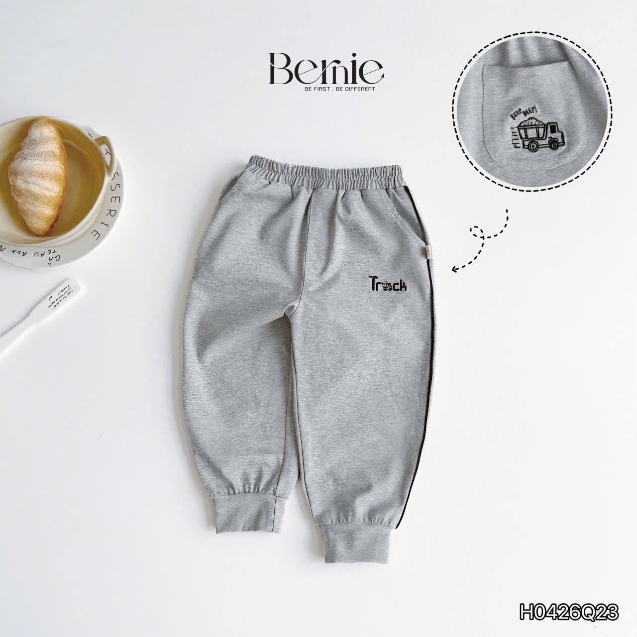 Quần jogger truck phối viền Bernie