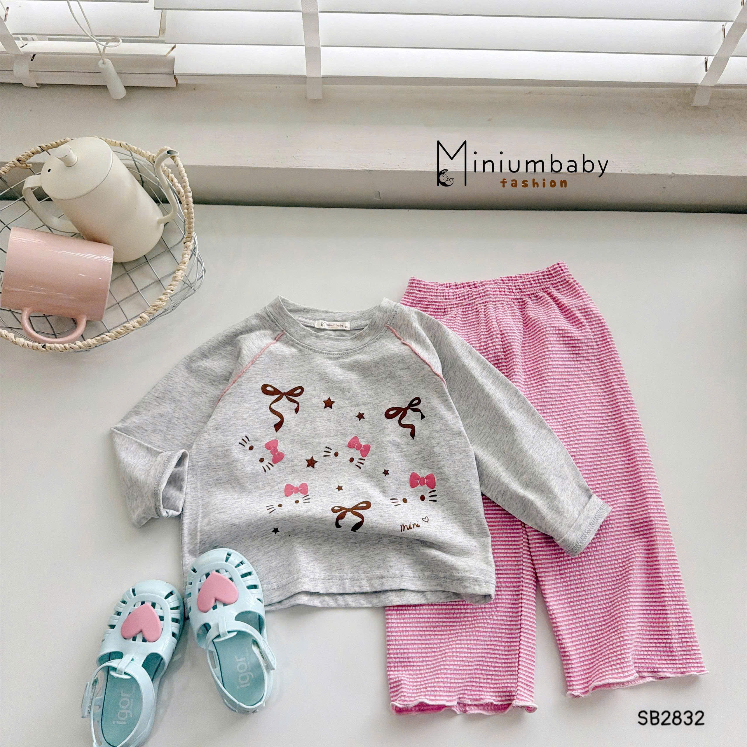 Set bé gái dày tay nơ xinh yêu MINIUMBABY