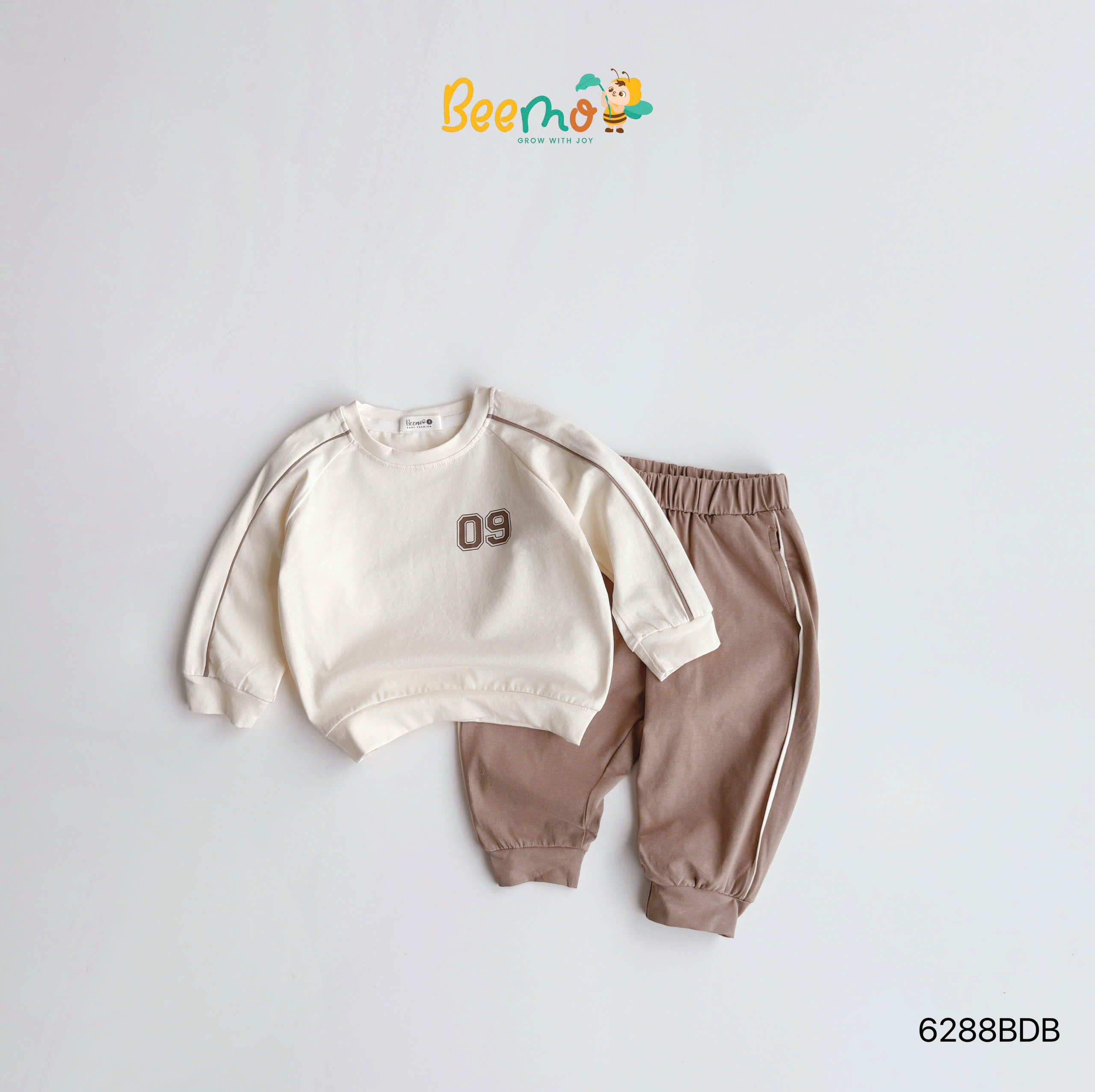 Set cotton thể thao phối line số 09 BEEMO