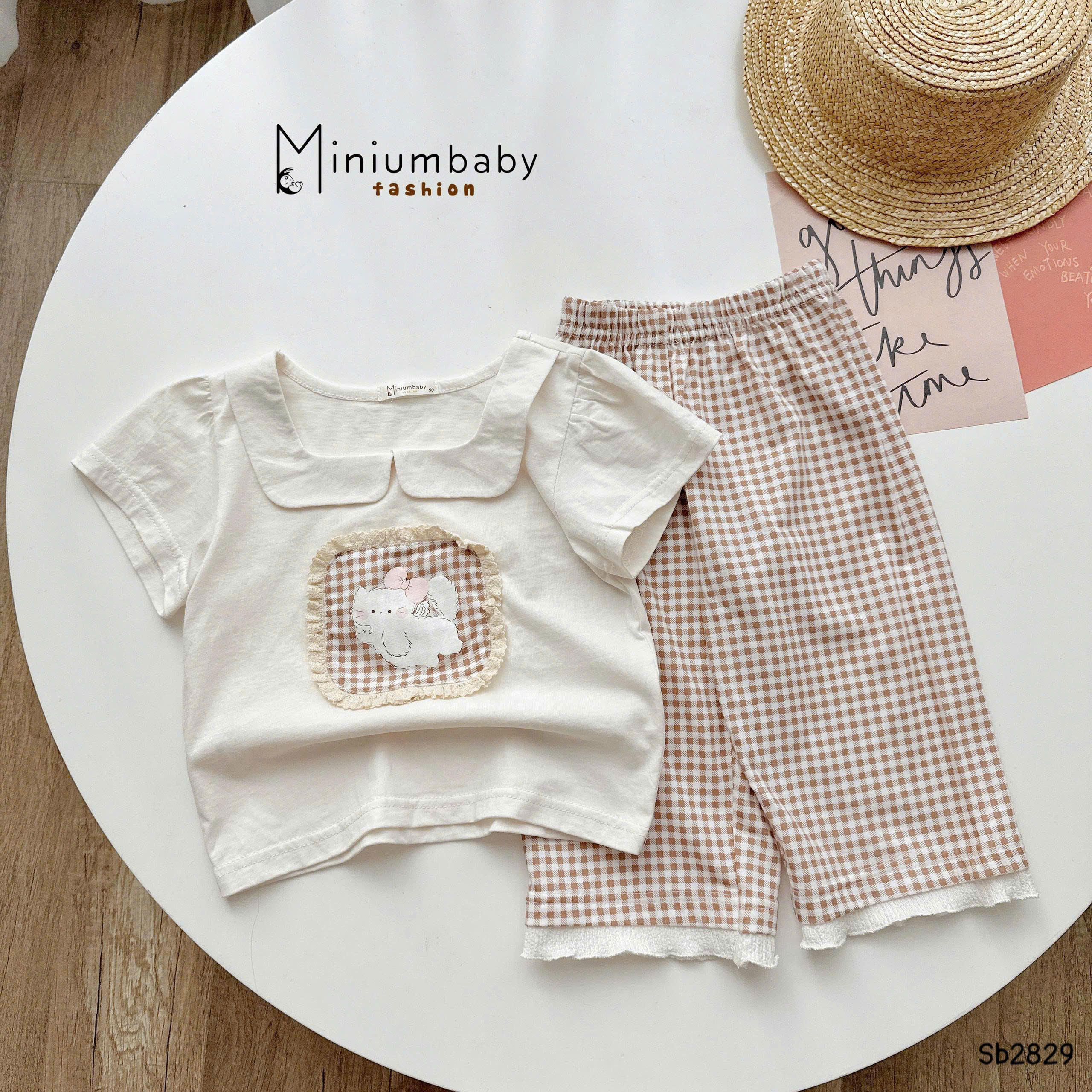 Set bé gái cổ vuông lá sen MINIUMBABY
