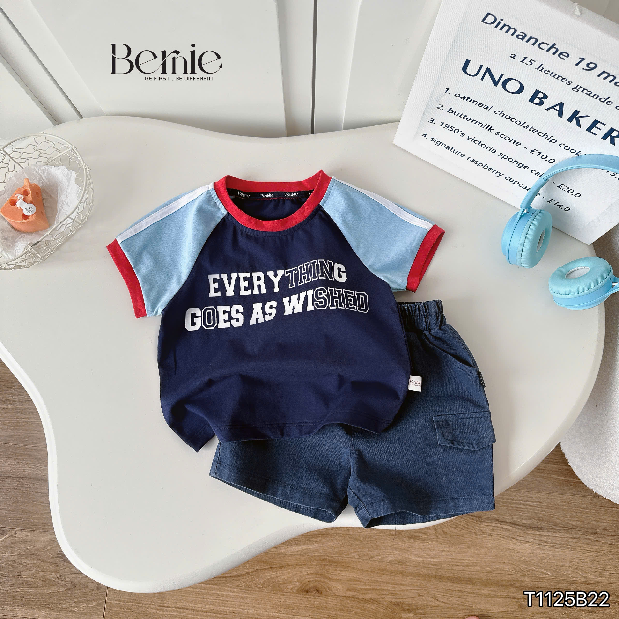 Bộ thể thao phối màu cho bé Bernie