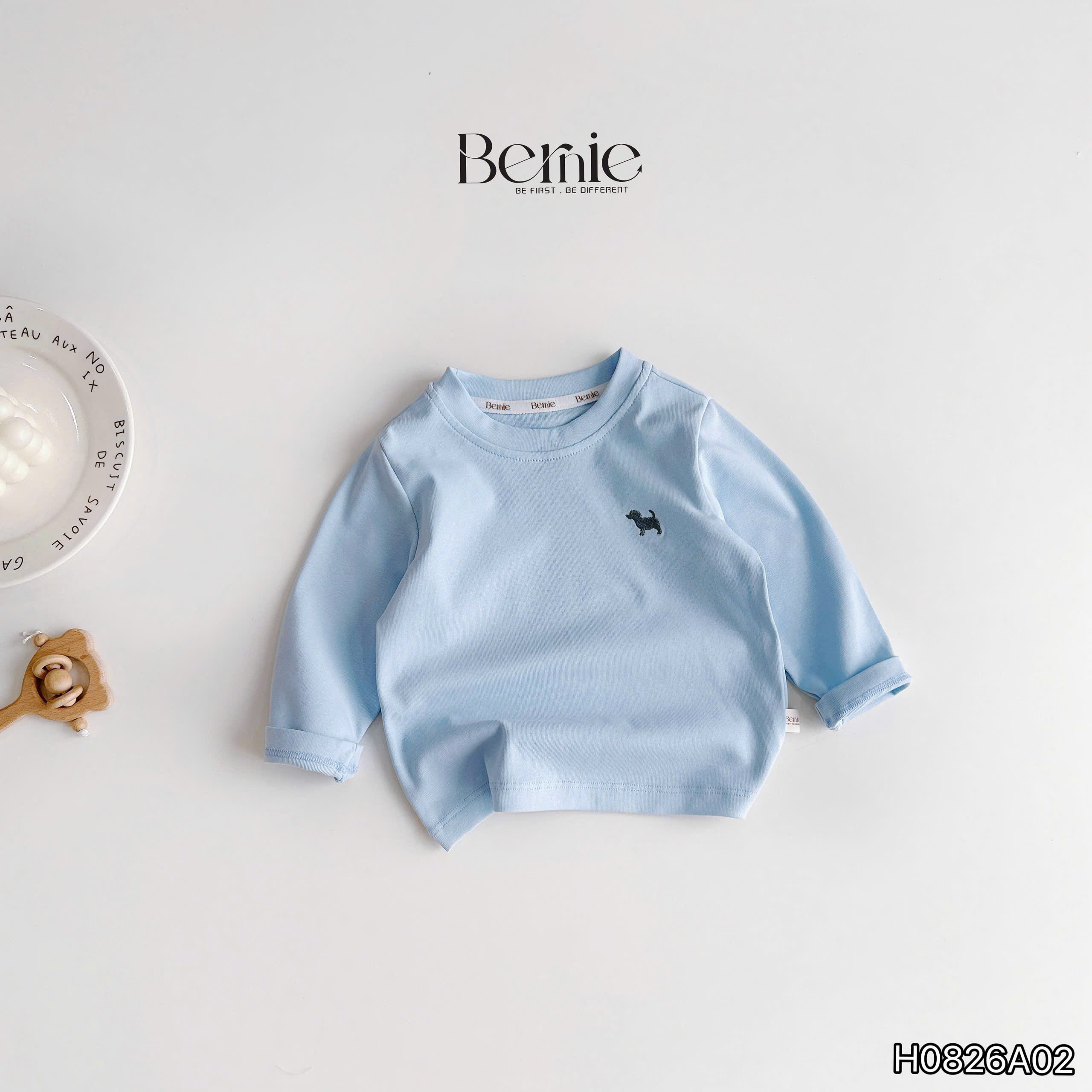 Áo bozip cổ tròn basic BERNIE