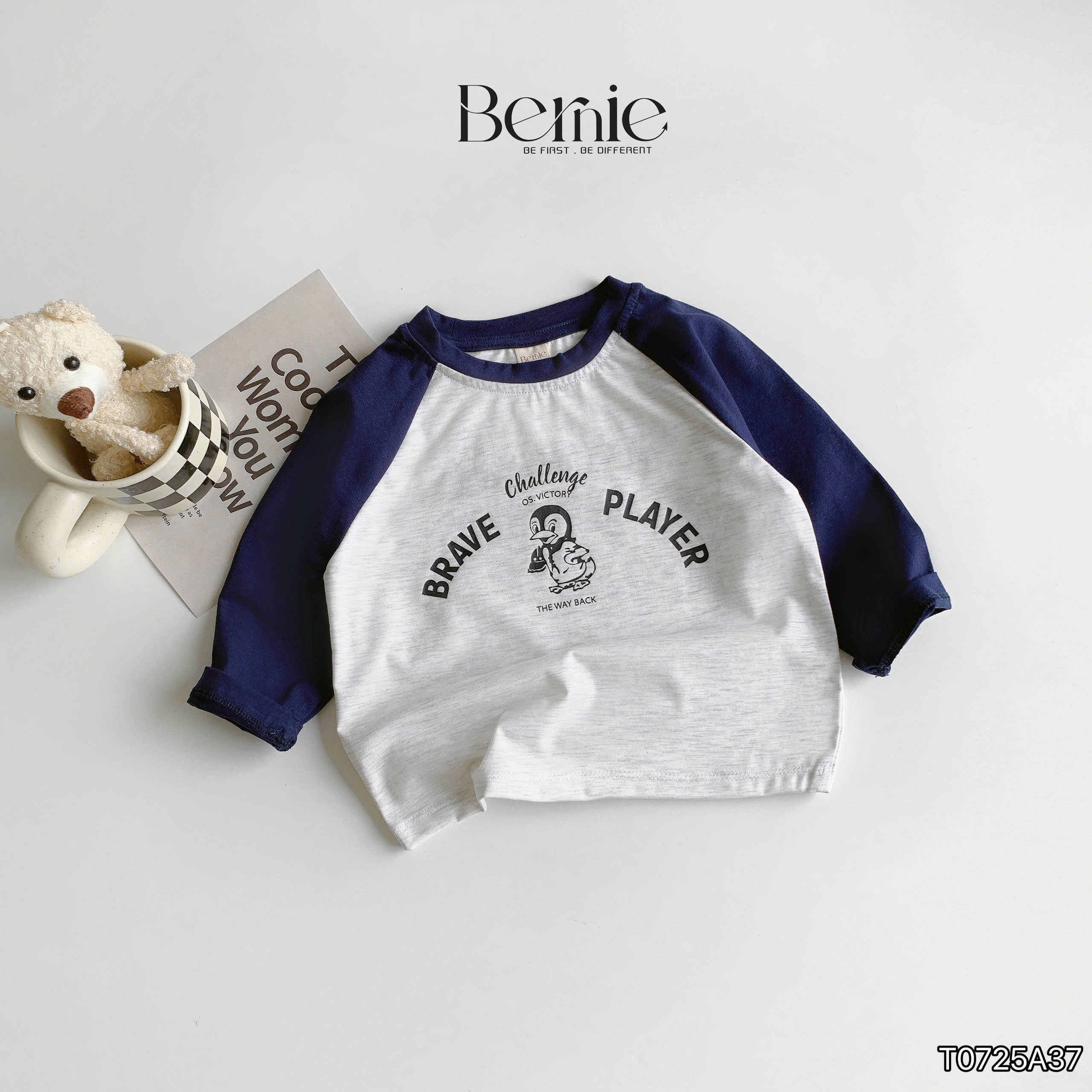Áo cotton dài tay hình chim cánh cụt Bernie