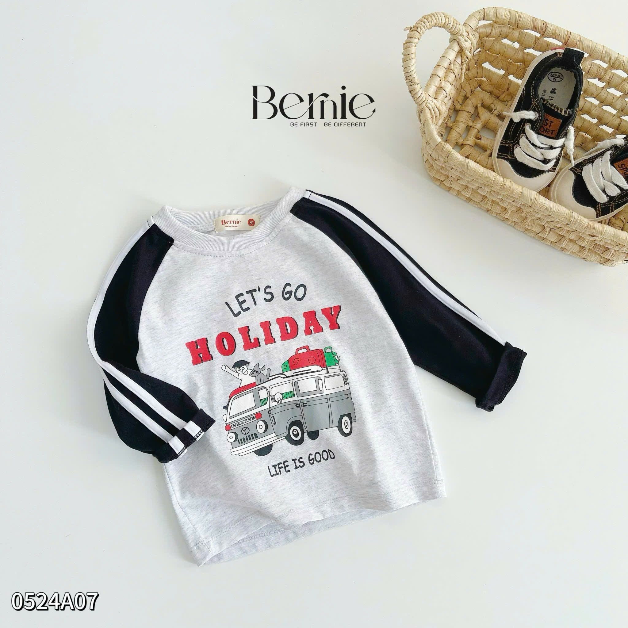 Áo cotton dài tay phối hình in Bernie cho bé