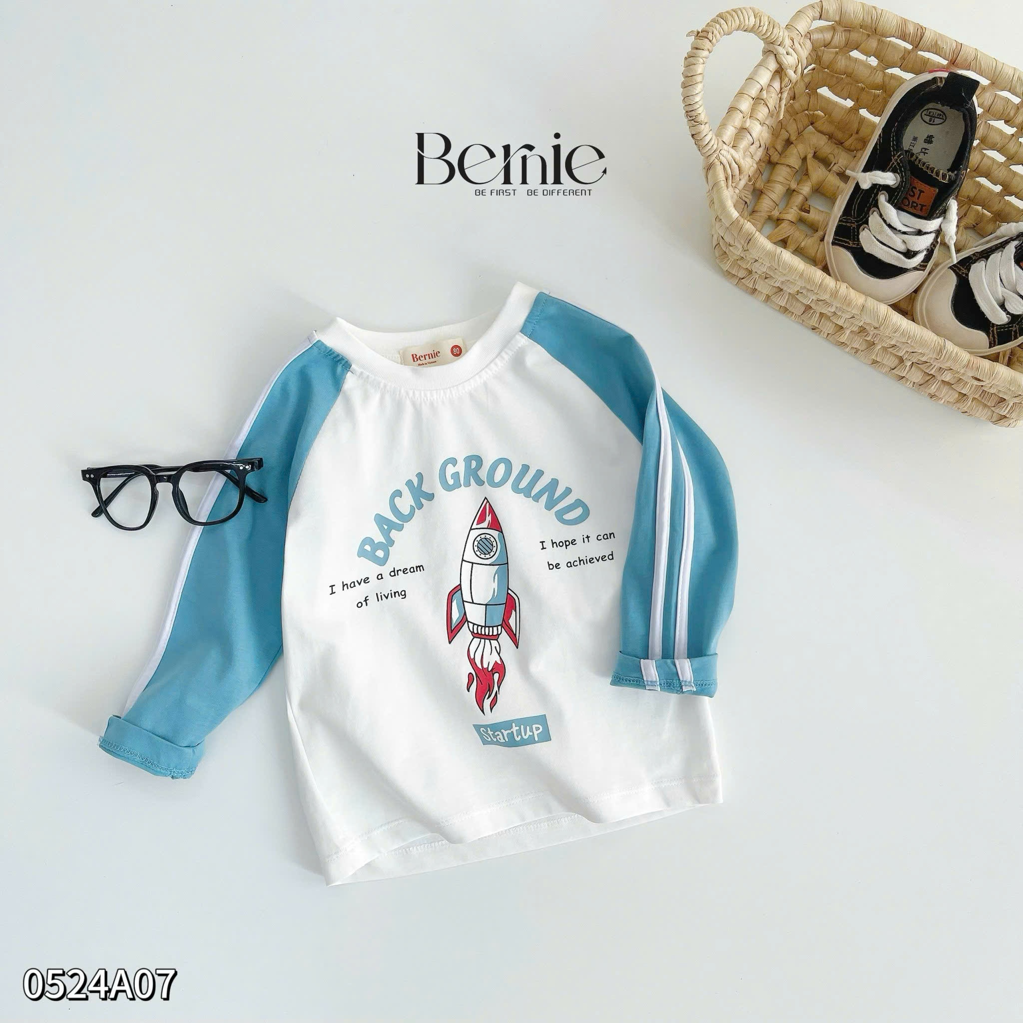 Áo cotton dài tay phối hình in Bernie cho bé