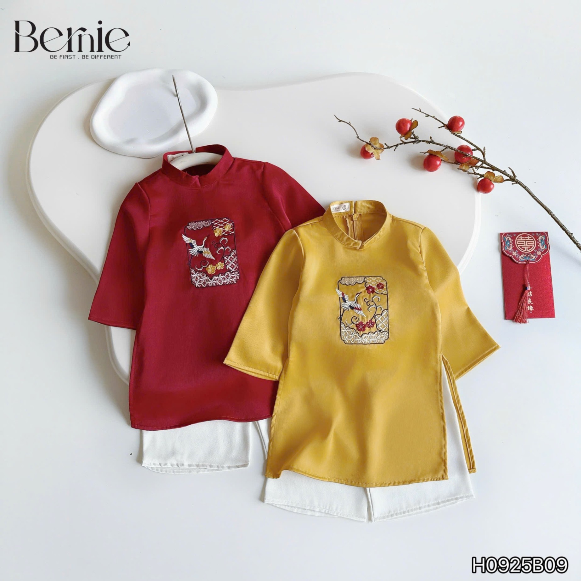 Áo dài lụa hạc xuân Bernie