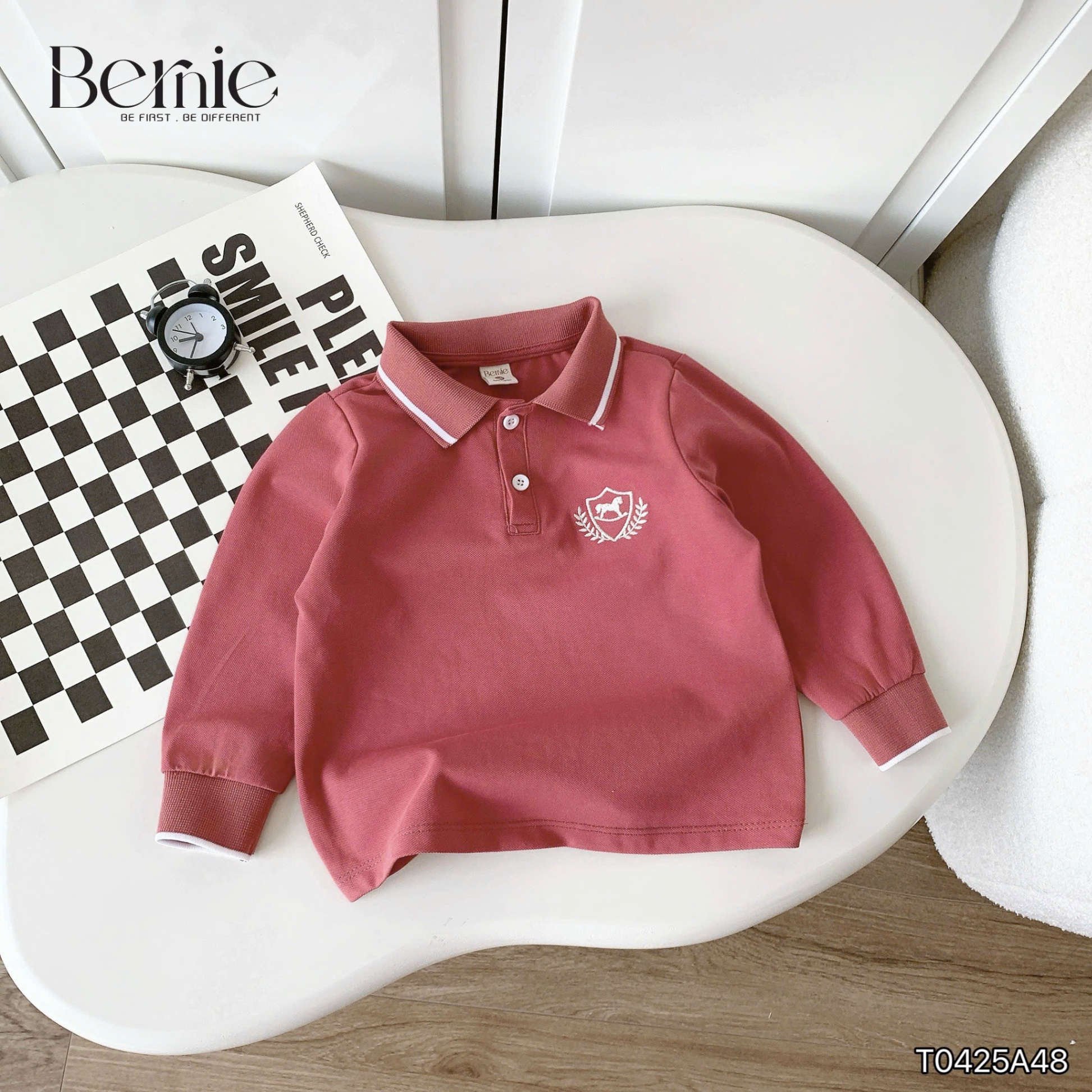 Áo polo dài tay thêu phù hiệu Bernie