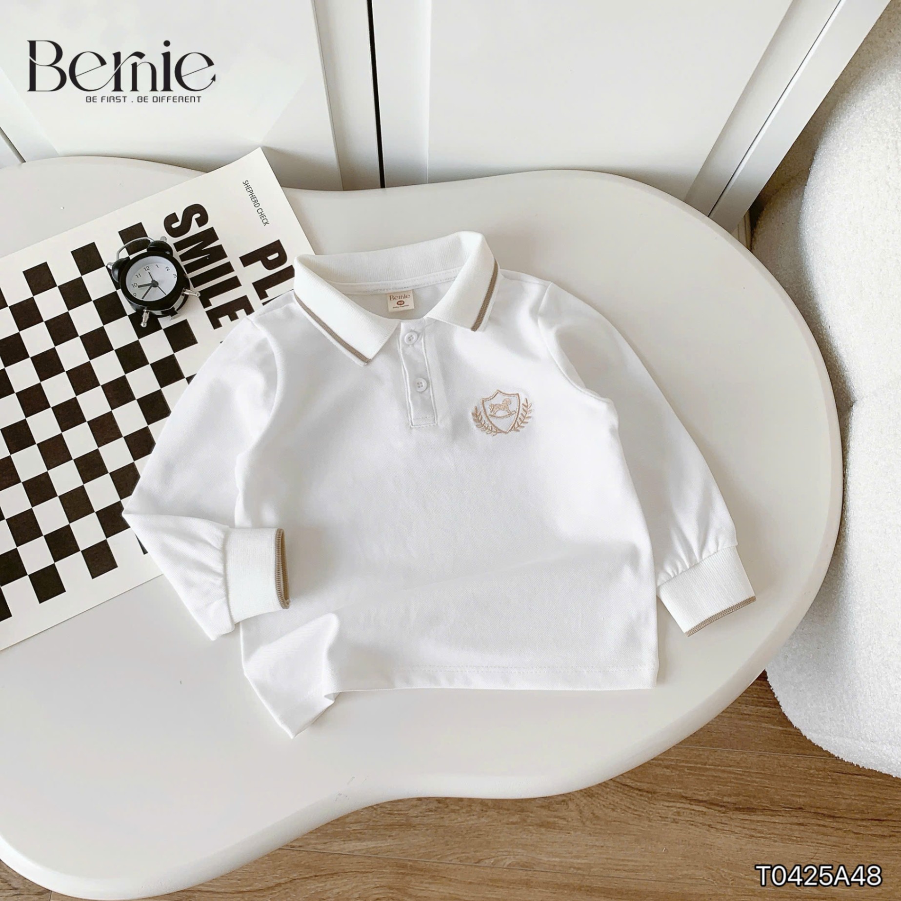 Áo polo dài tay thêu phù hiệu Bernie