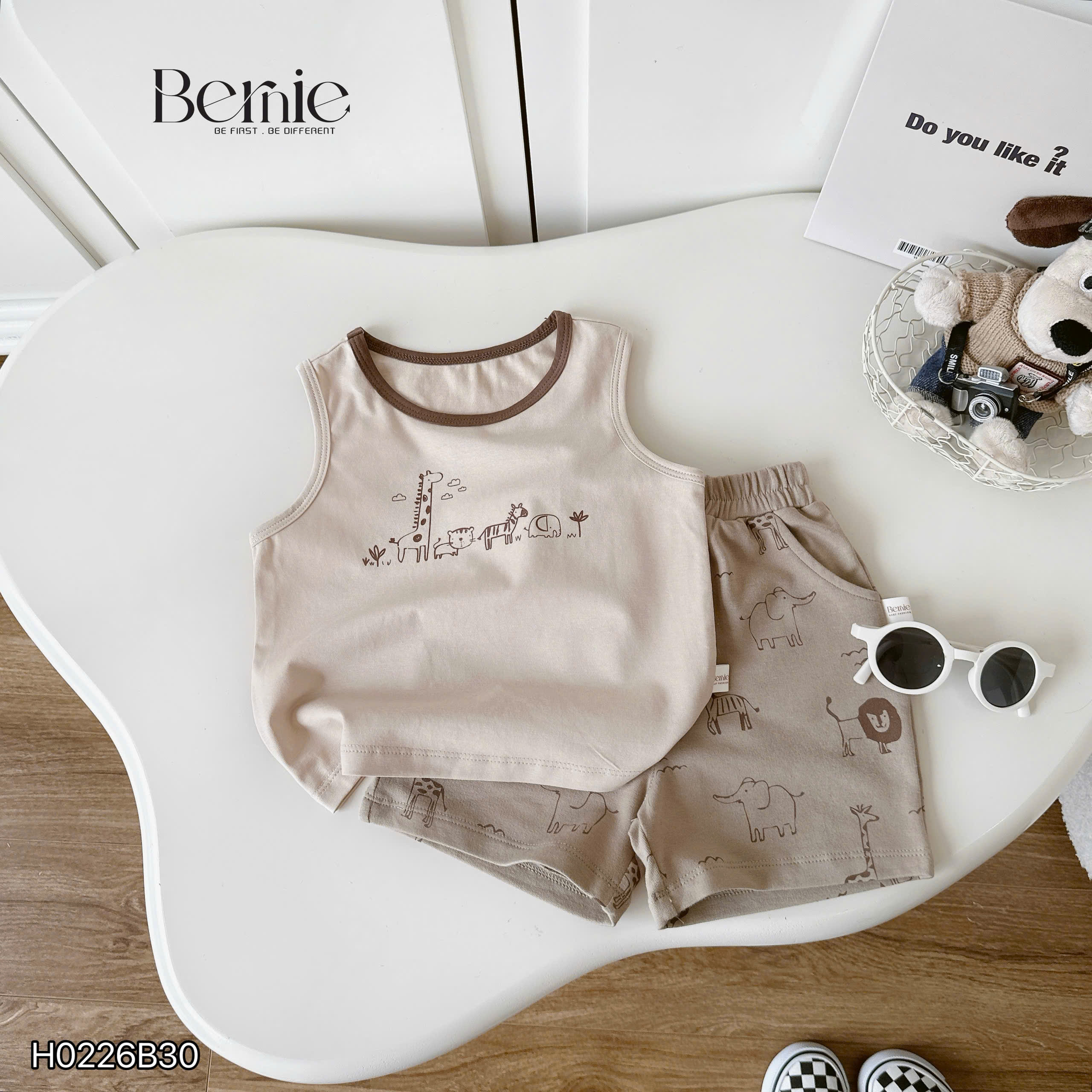 Bộ ba lỗ in tràn động vật Bernie
