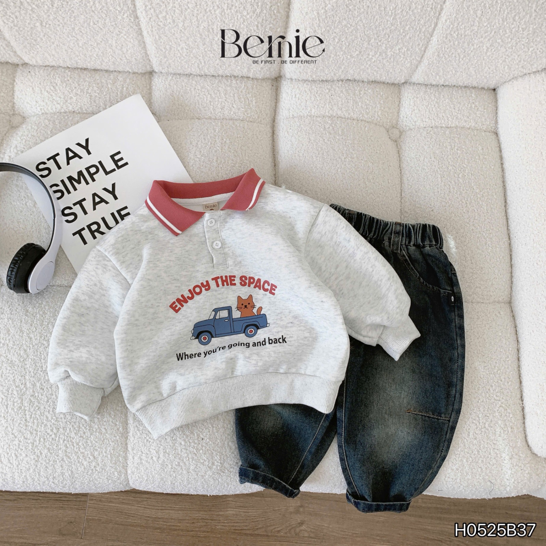 Bộ nỉ áo polo phối quần jean enjoy Bernie