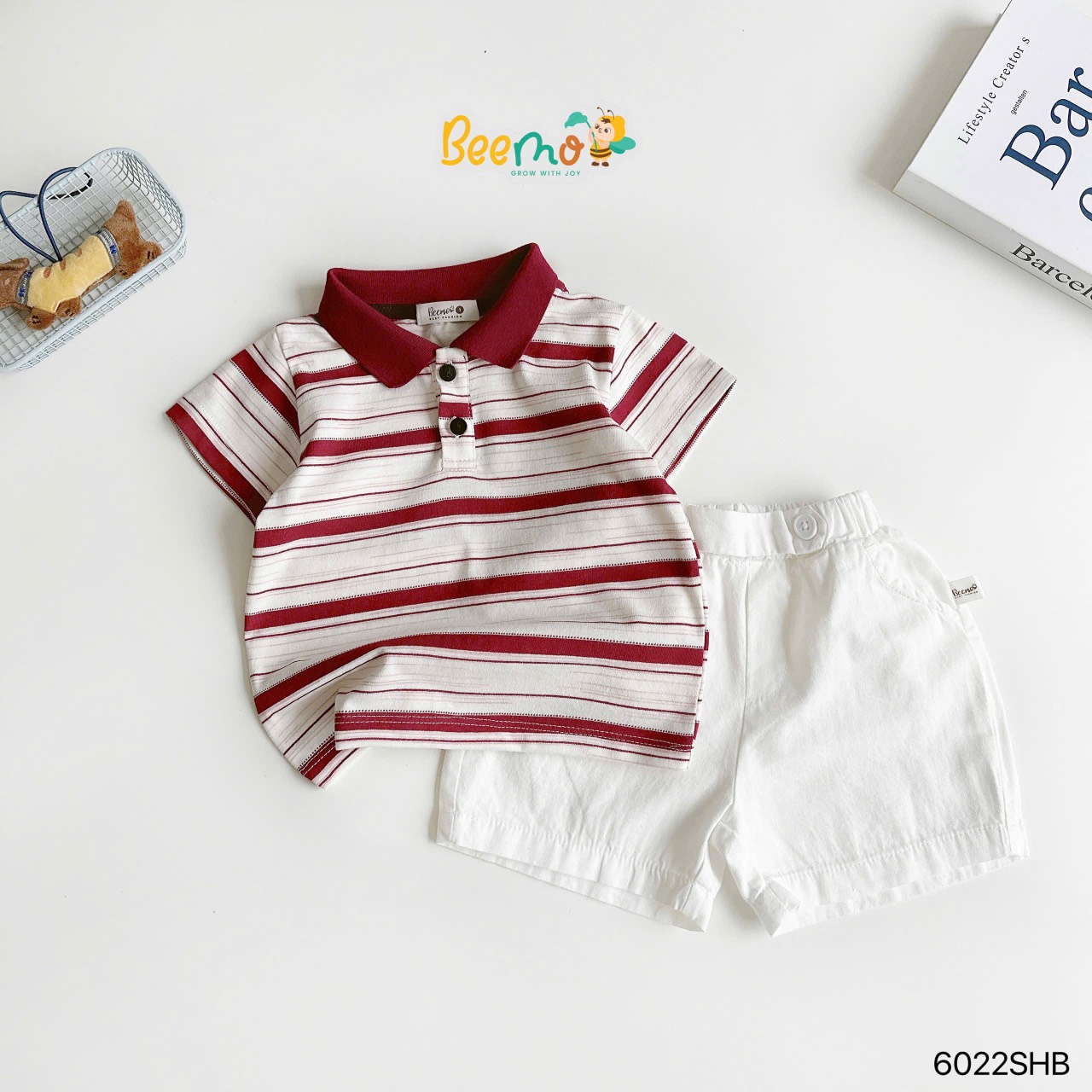 Bộ polo kẻ ngang quần kaki Beemo
