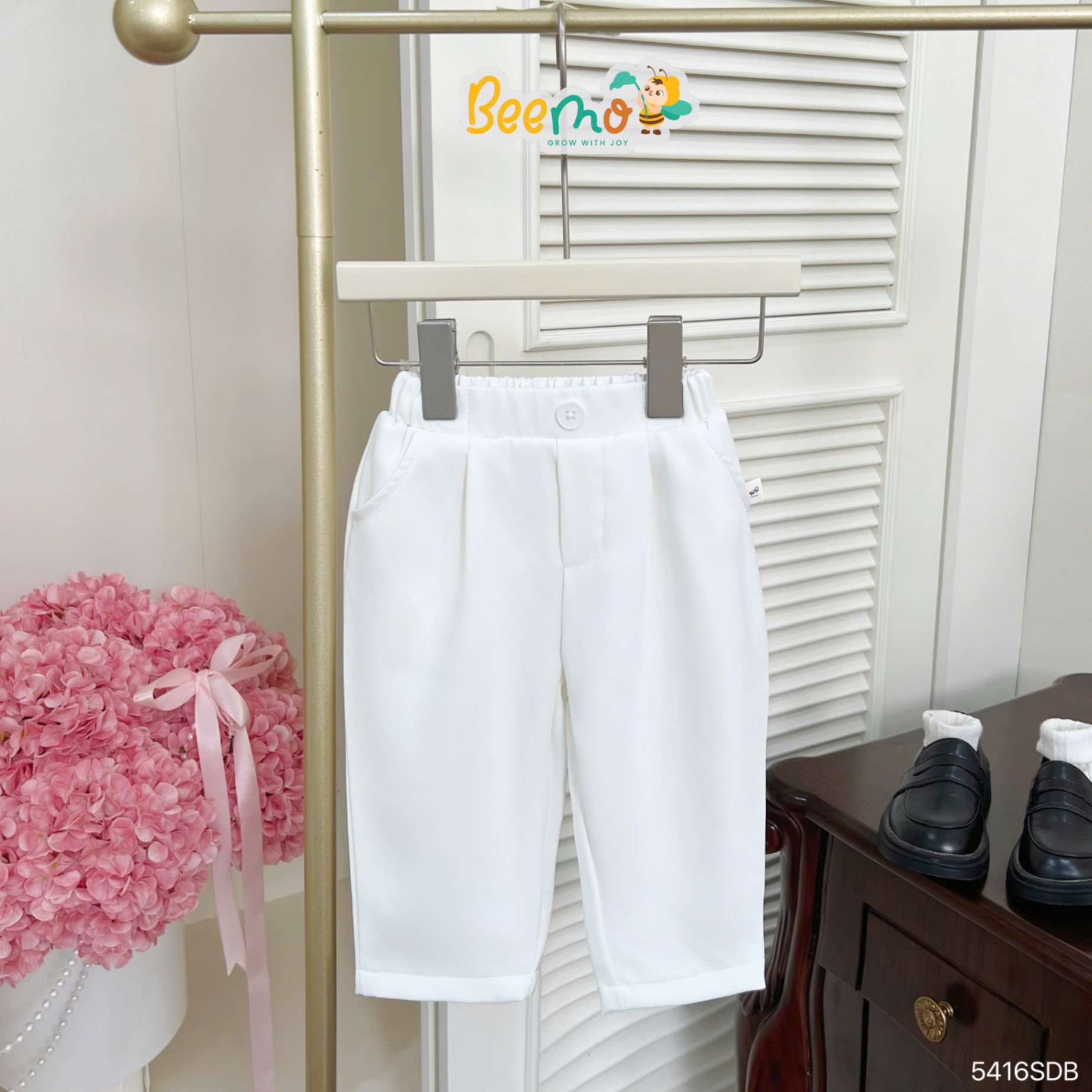 Quần âu phối cạp chất vải chéo Beemo