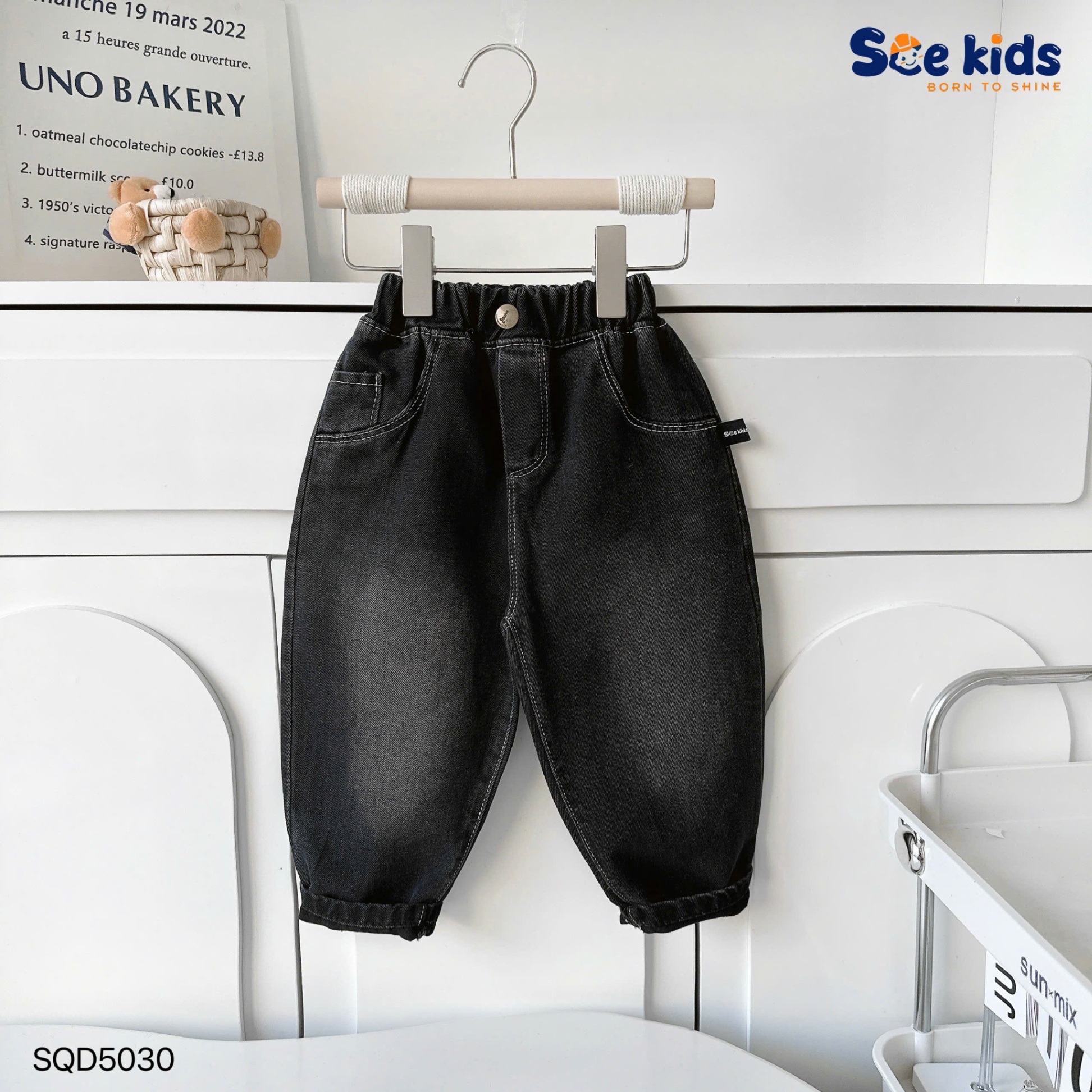 Quần bò túi gấu SCE kids