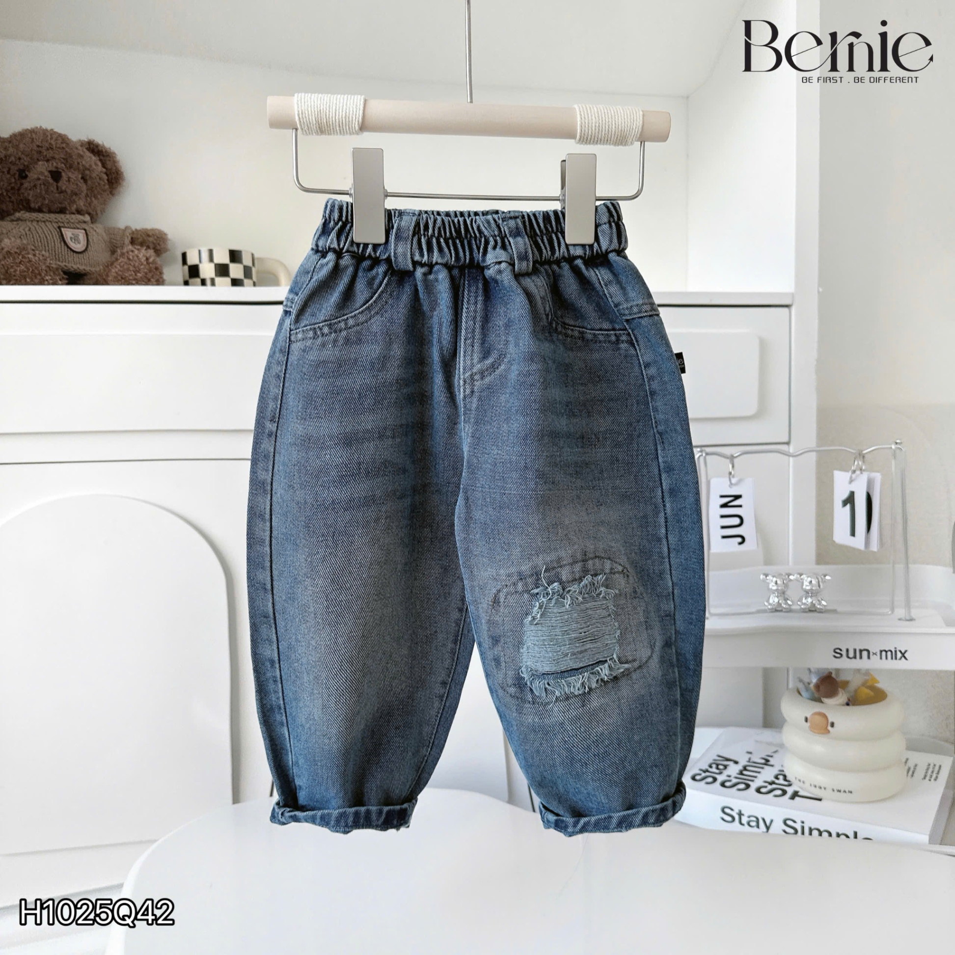 Quần jean đáp gối Bernie