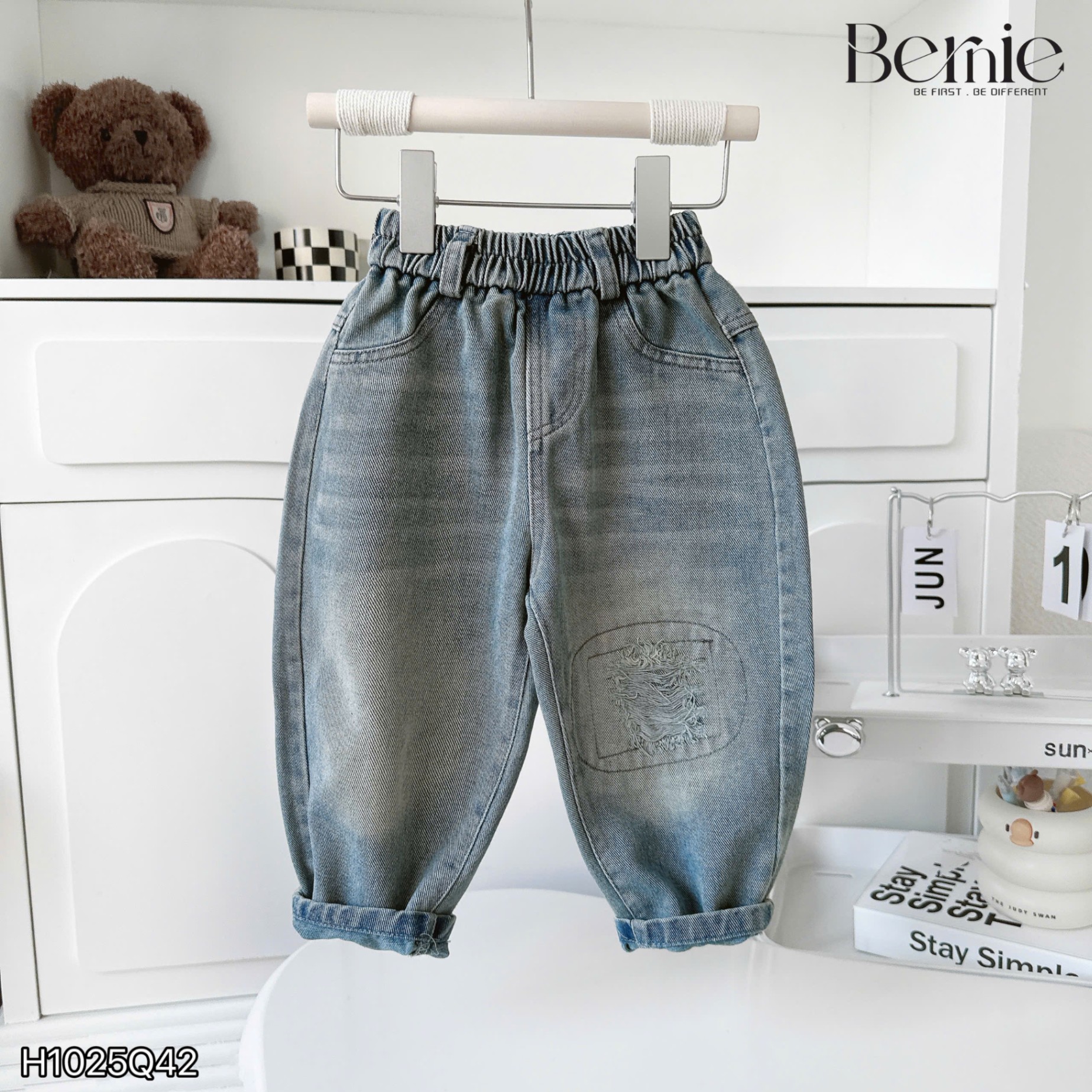Quần jean đáp gối Bernie