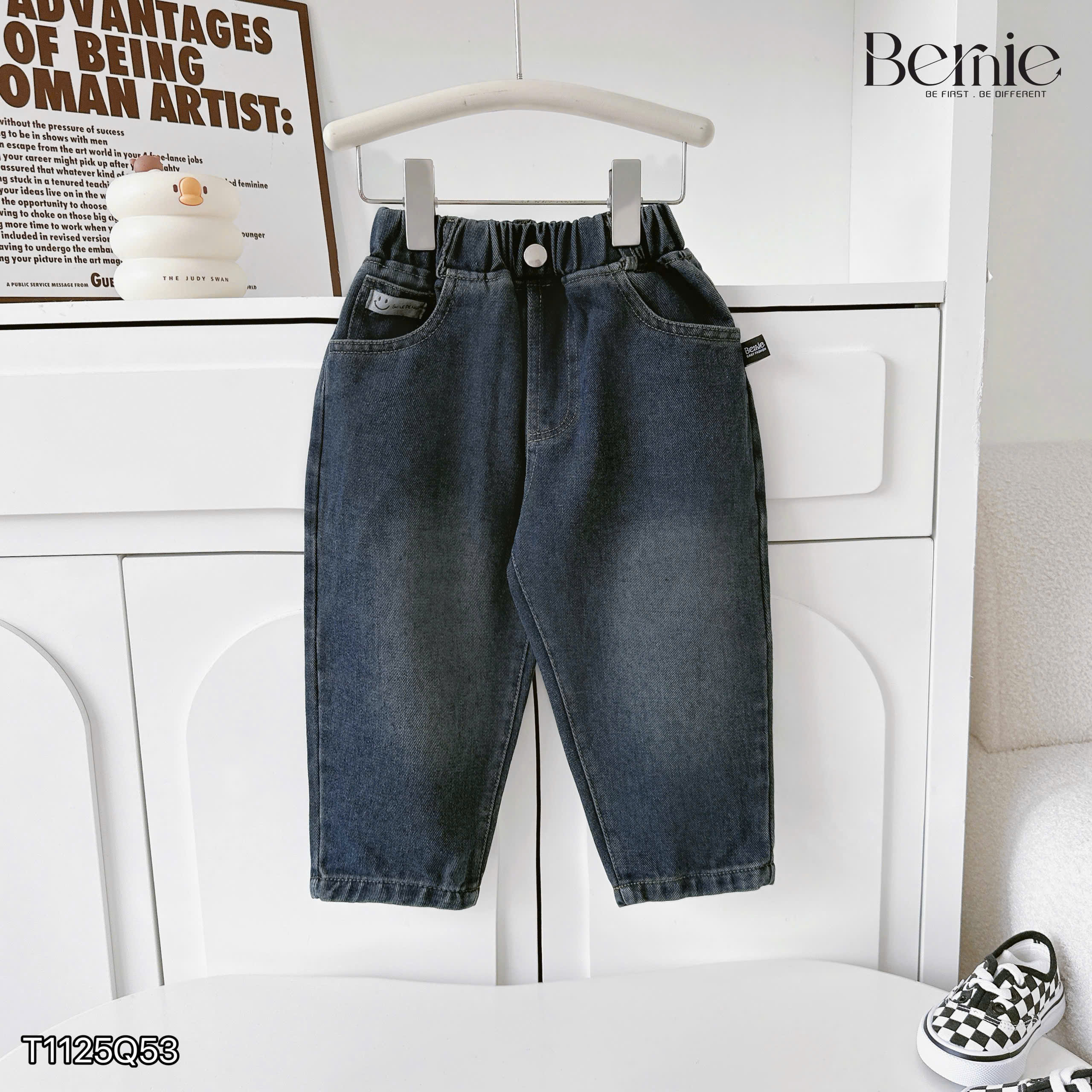 Quần jeans baggy mài cá tính BERNIE