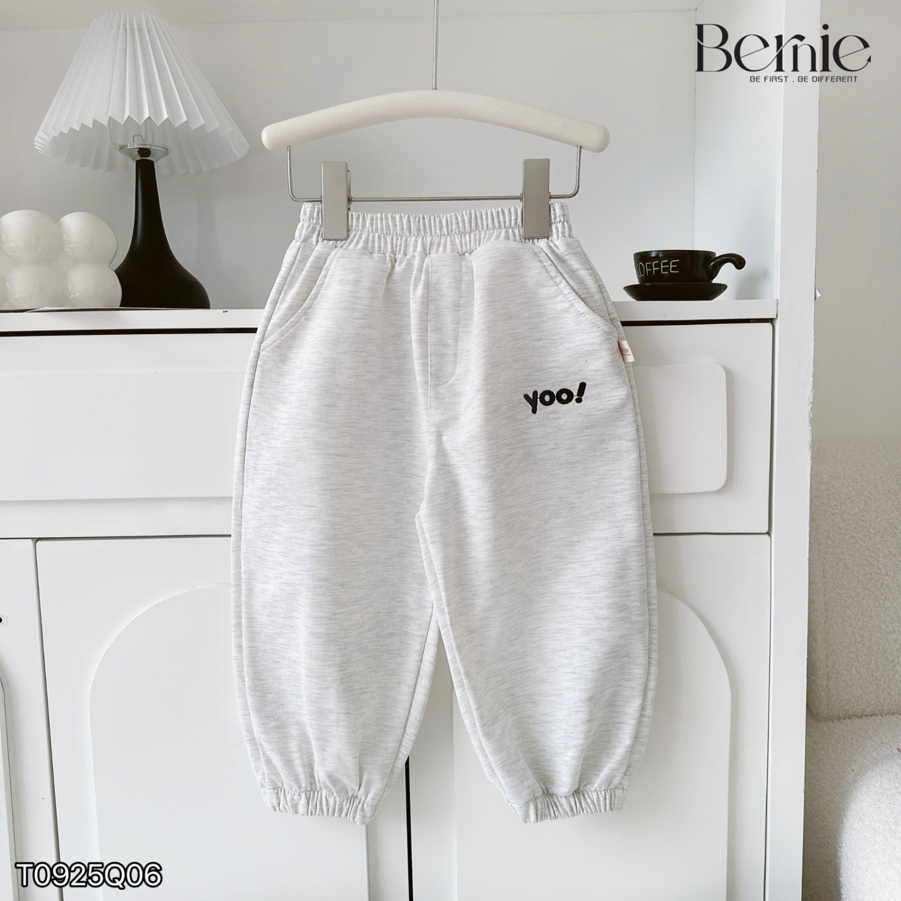 Quần nỉ da cá basic Yoo Bernie