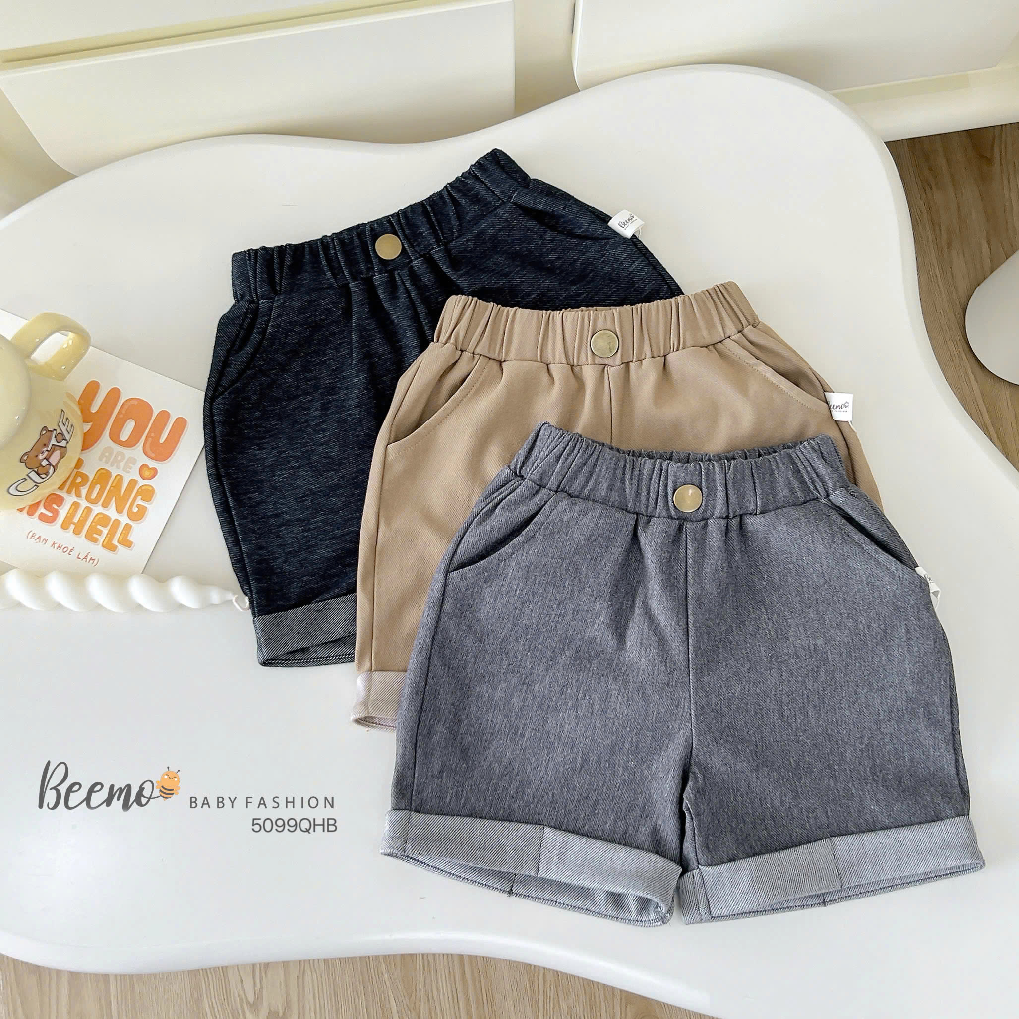 Quần short giả jeans gập gấu Beemo