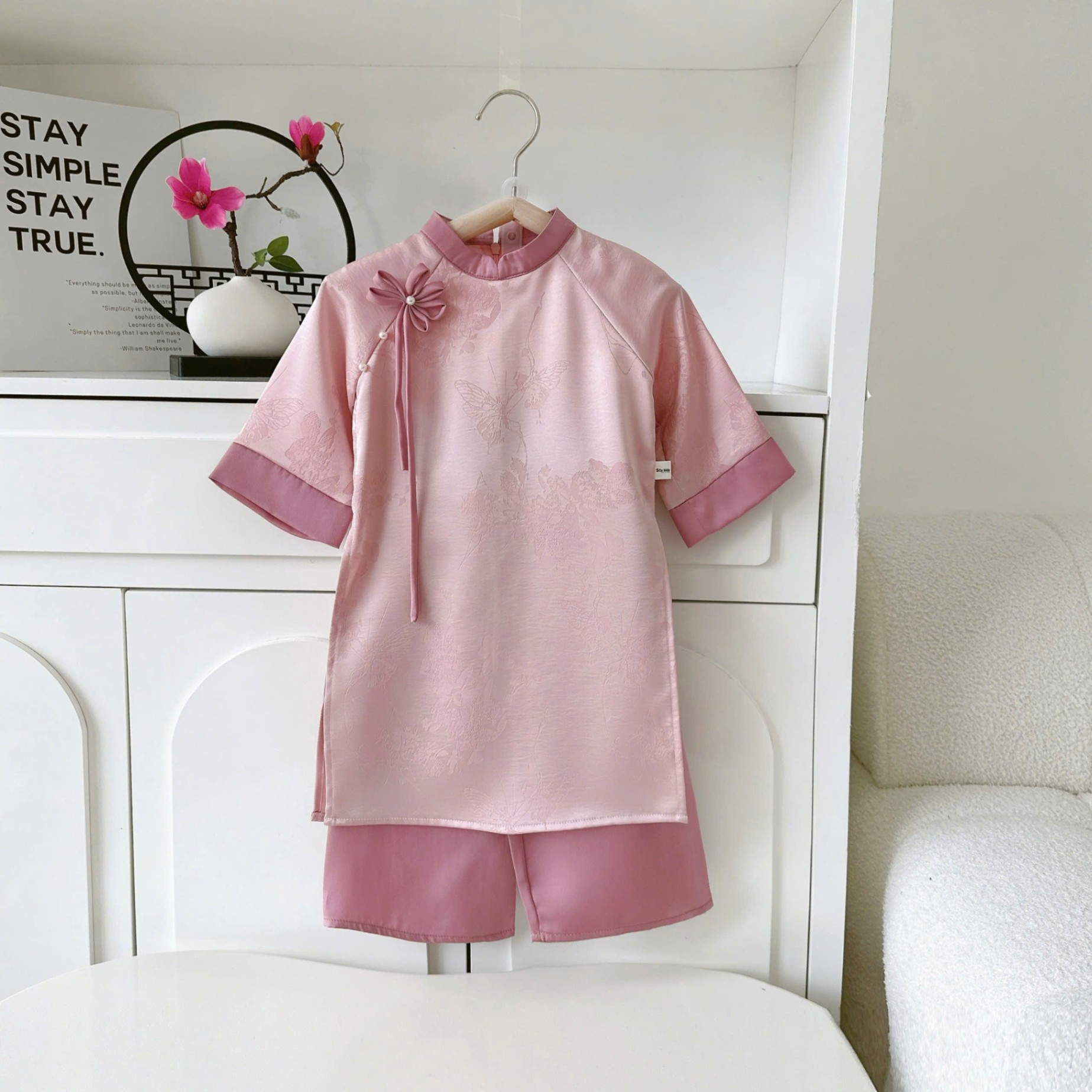Set áo dài lụa ngọc trai hoa xuân SCE KIDS