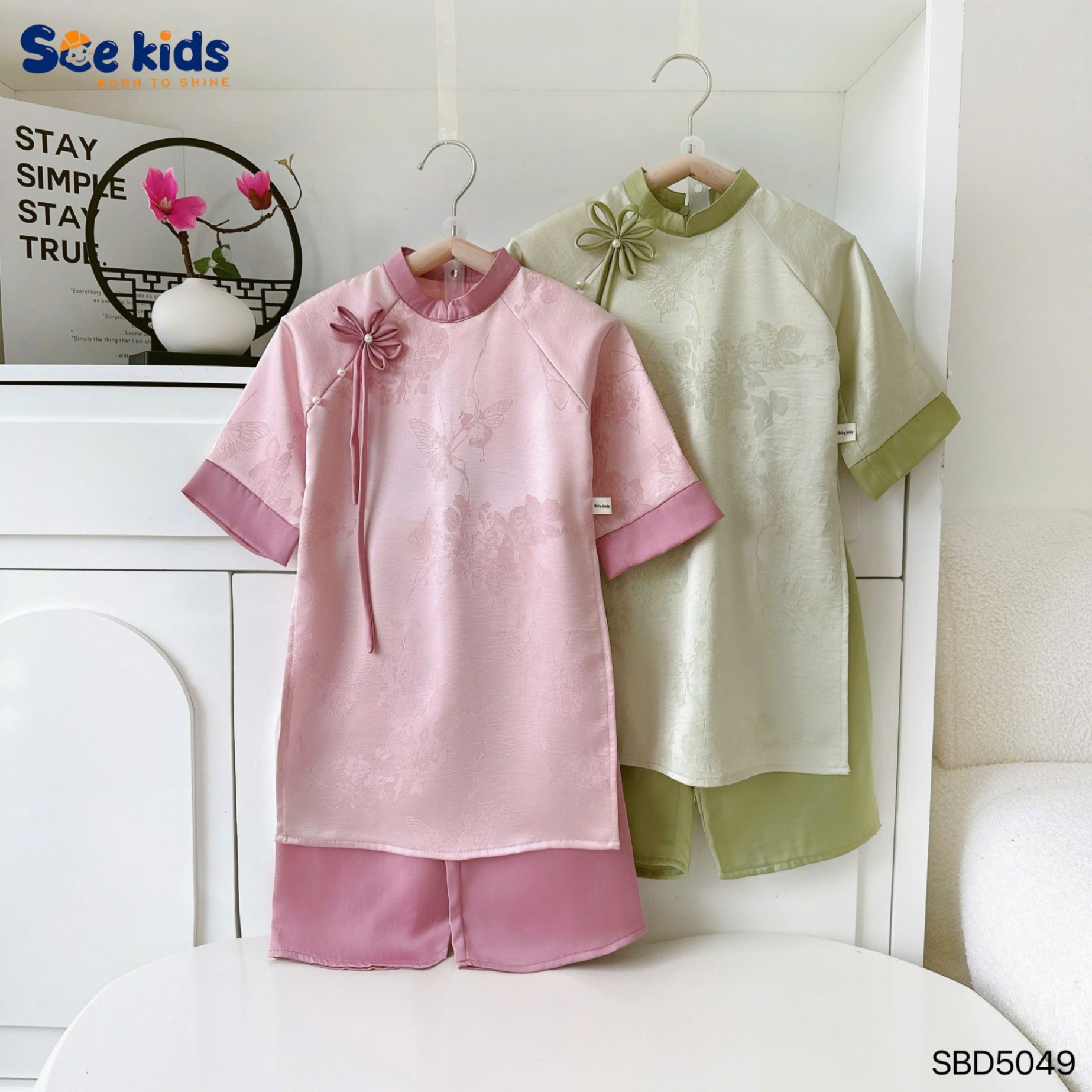 Set áo dài lụa ngọc trai hoa xuân SCE KIDS