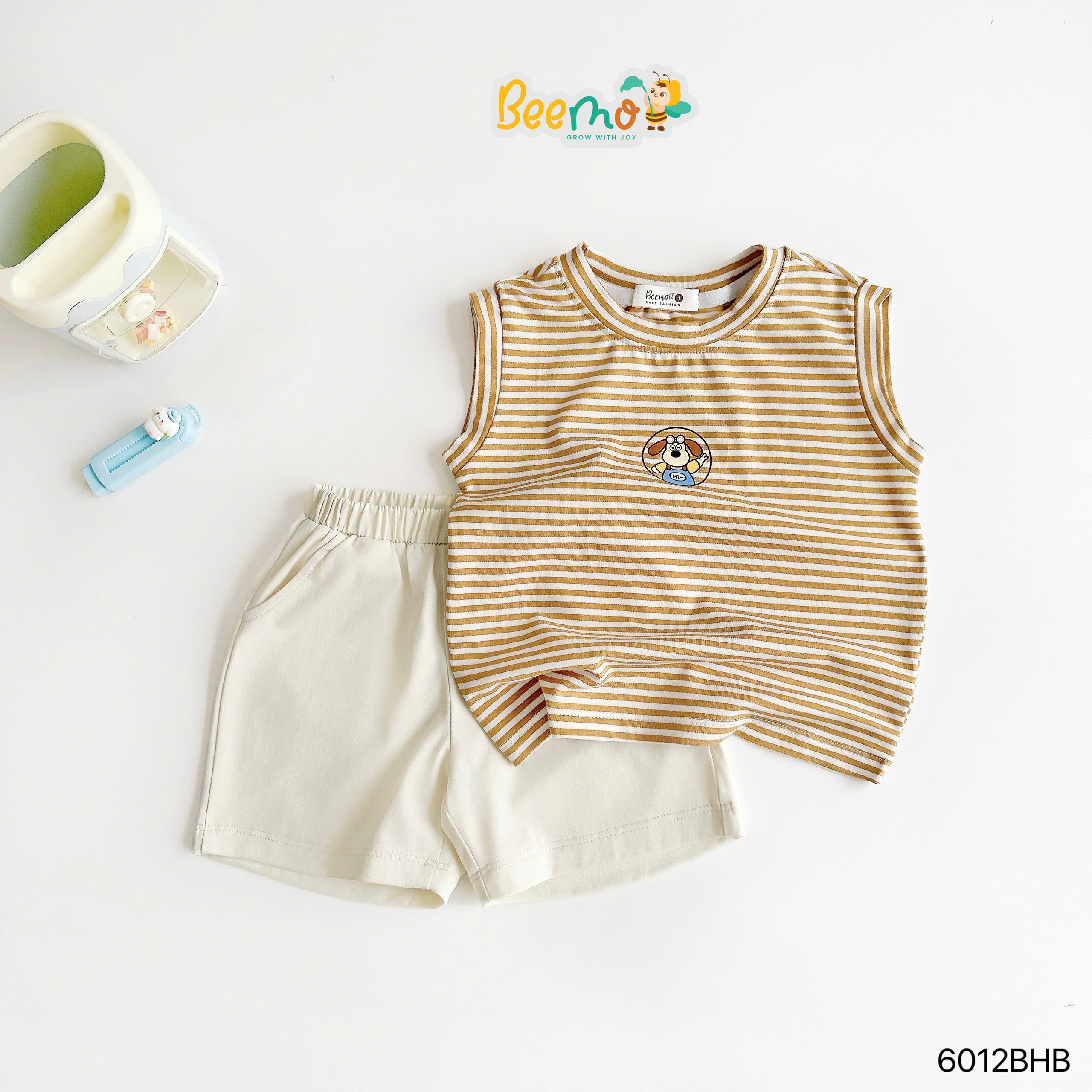 Set ba lỗ kẻ ngang in hình chú chó Beemo