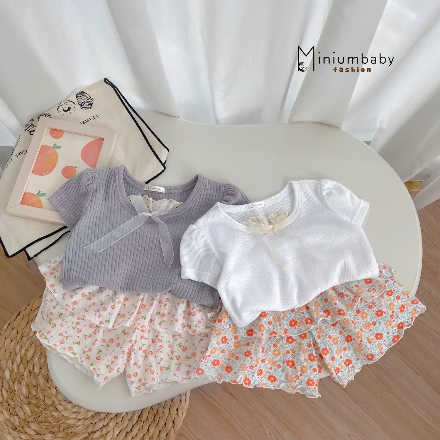 Set cộc điệu đà cho bé gái MINIUMBABY