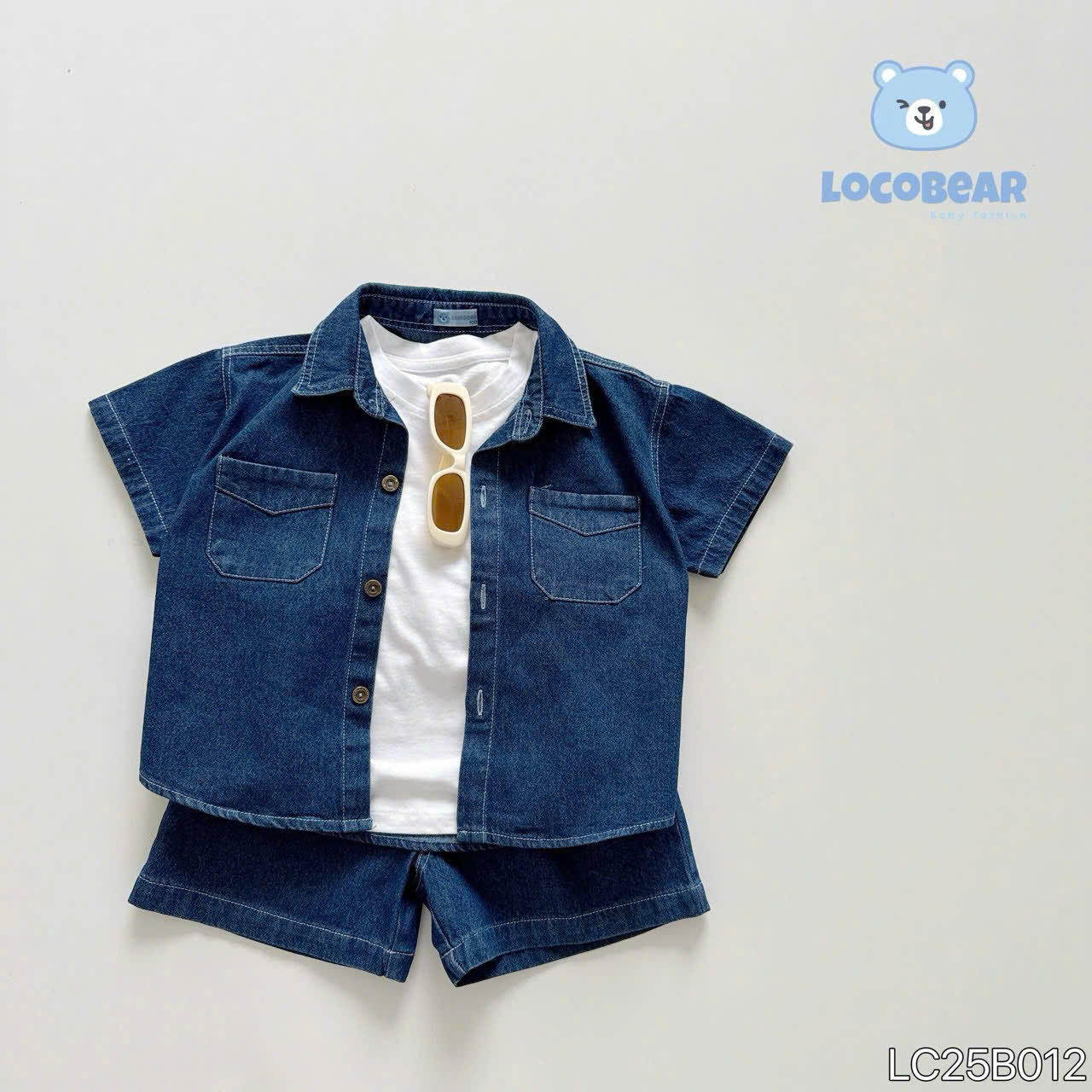 Set jeans 3 chi tiết kèm áo phông trắng LOCOBEAR