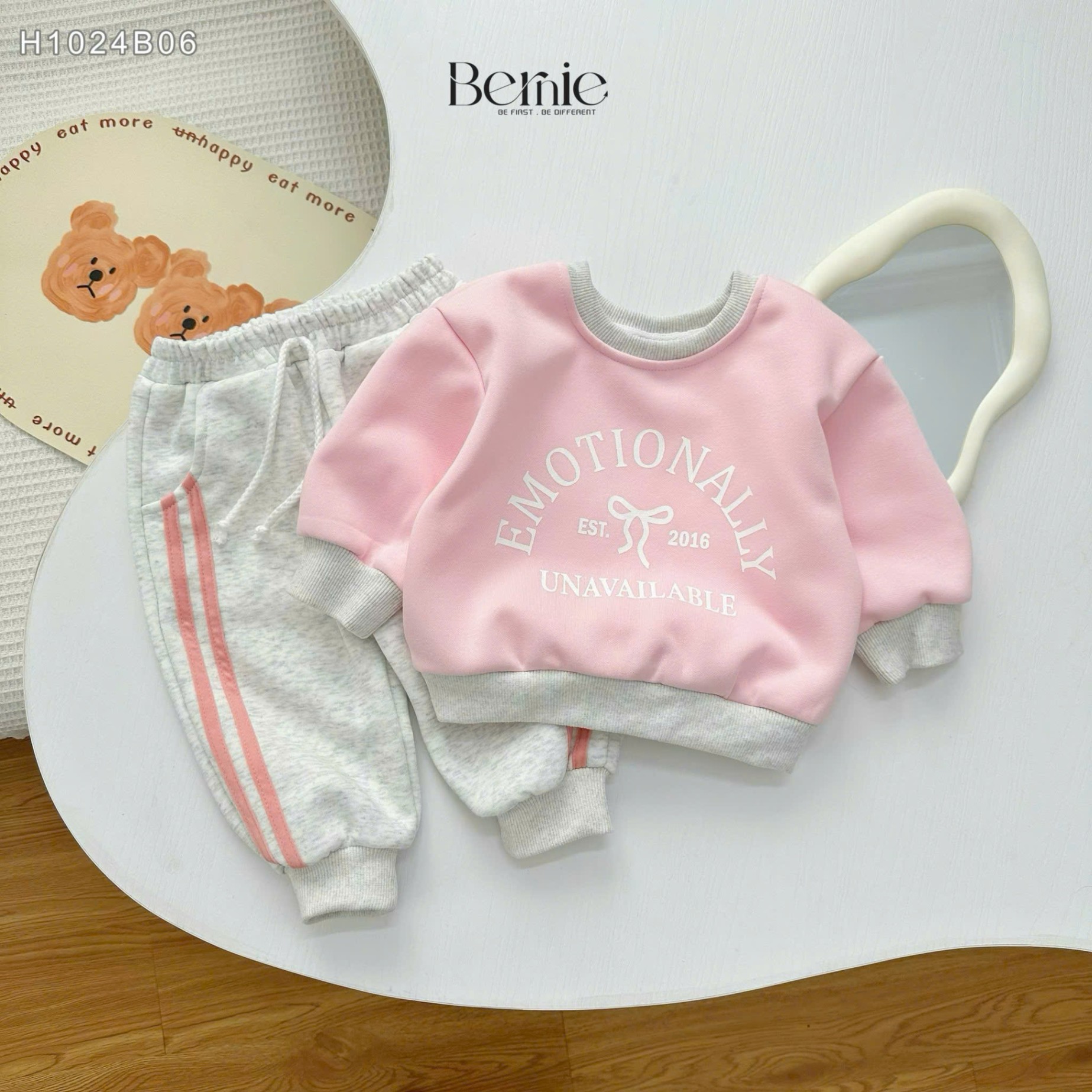 Set nỉ phối màu bé gái Bernie