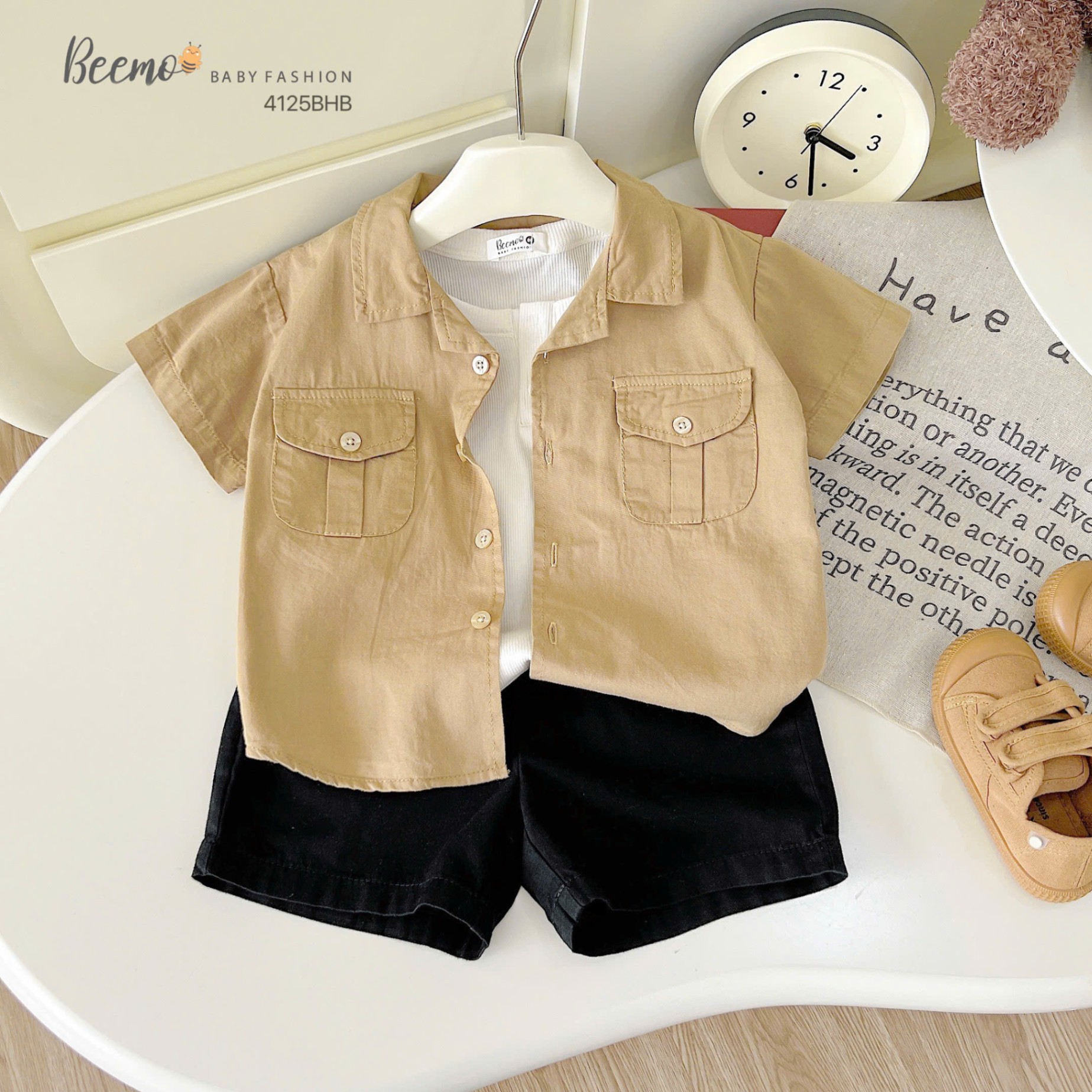 Set sơ mi cộc tay phối túi ngực cho bé Beemo