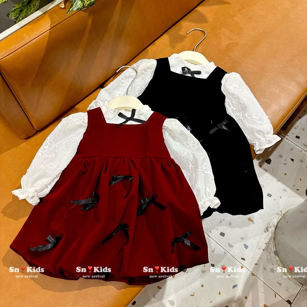 Set váy nhung đỏ/đen phối sơ mi tay boi thêu cho bé gái